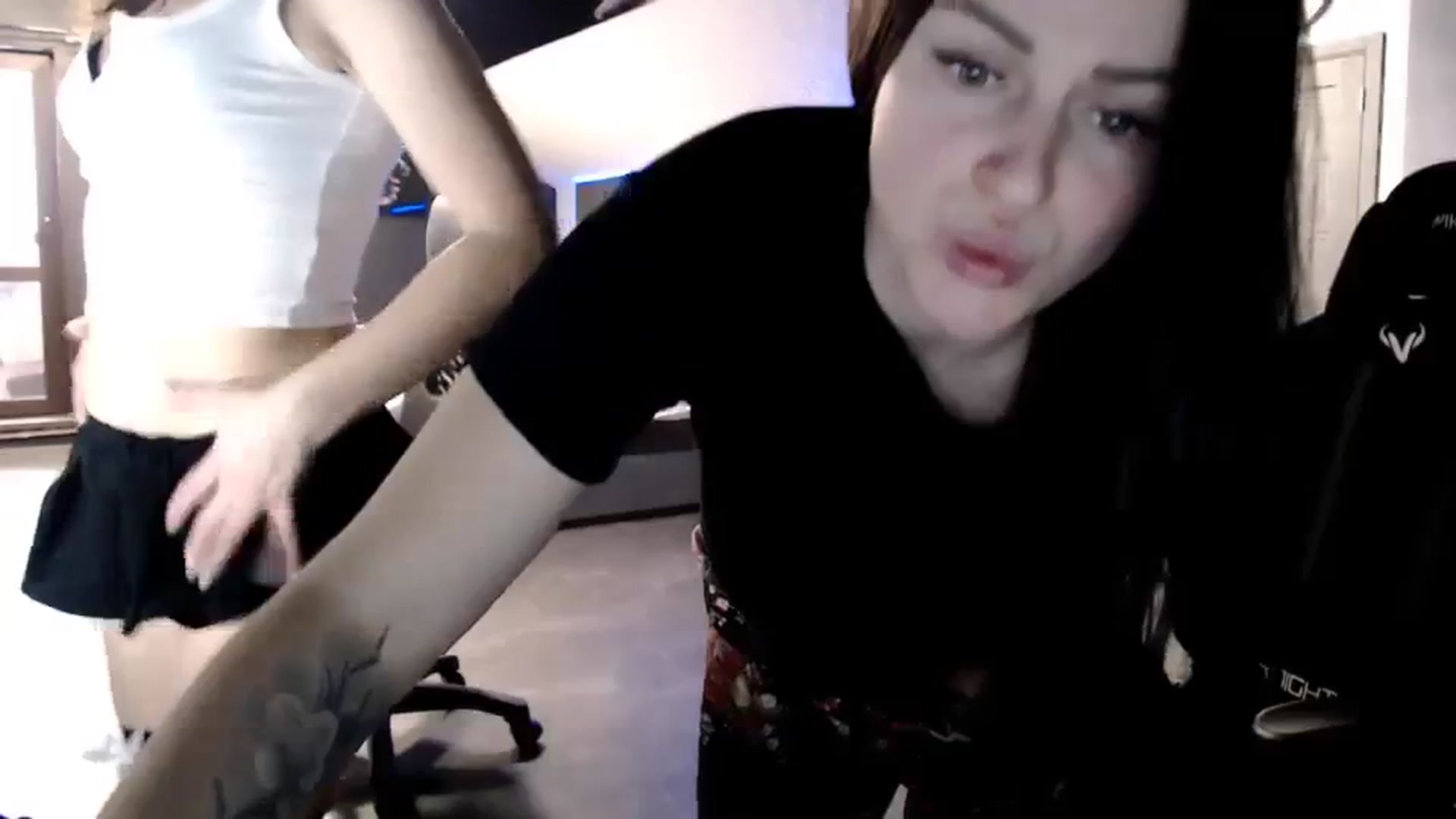 Gallery image thumbnail from CandyBunie's myfreecams stream on, 01/13/2024, 04:10 image 13 of 20