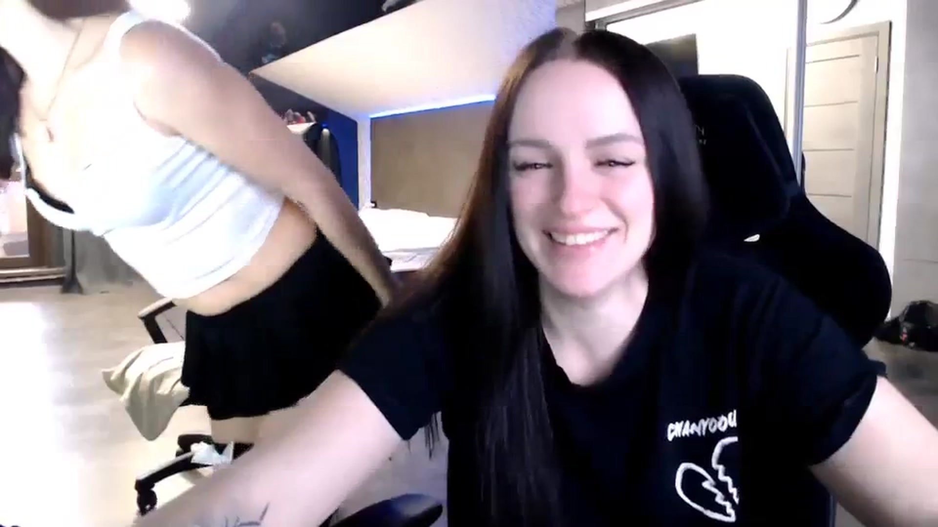 Gallery image thumbnail from CandyBunie's myfreecams stream on, 01/13/2024, 04:10 image 12 of 20