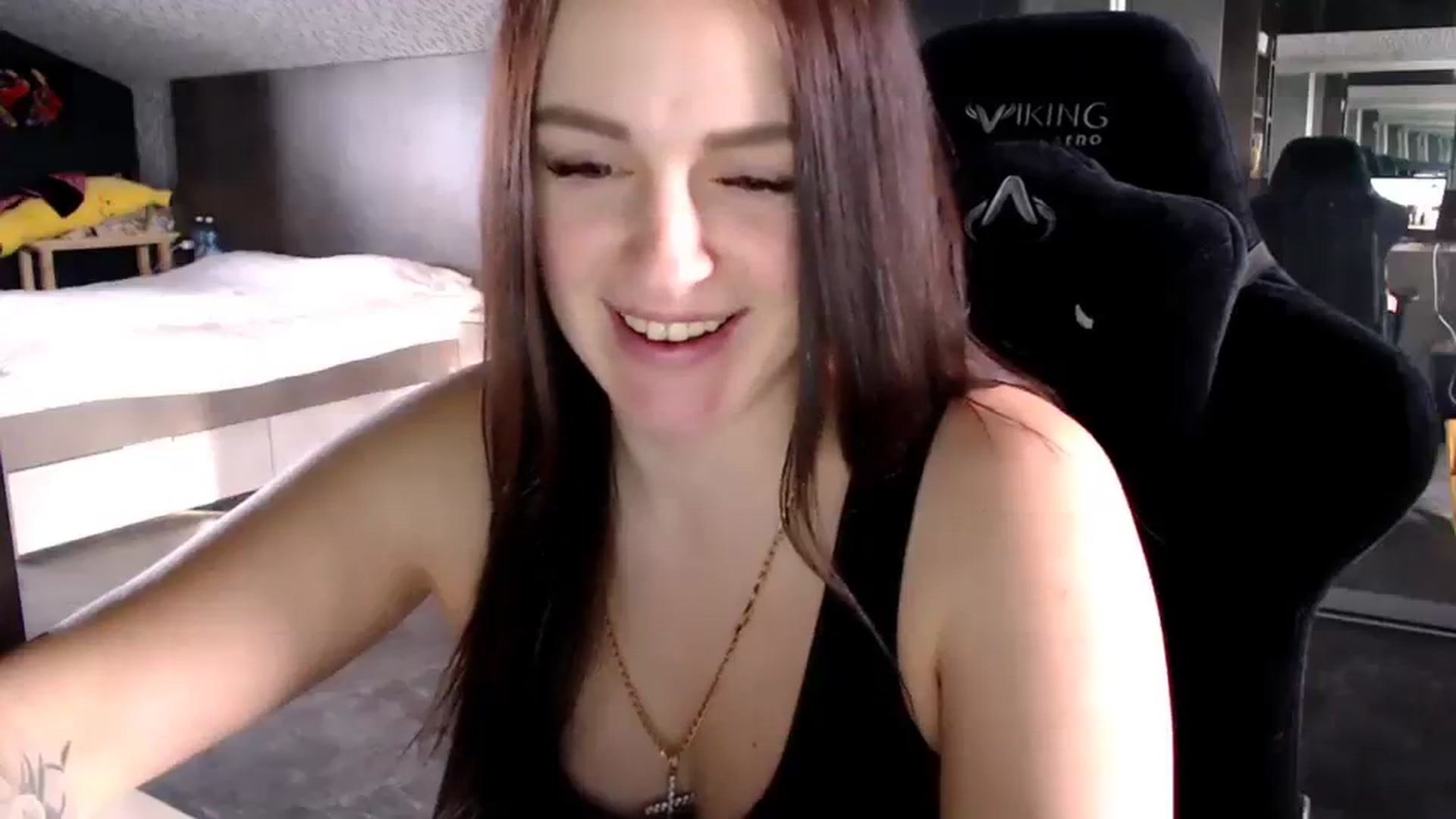 Gallery image thumbnail from CandyBunie's myfreecams stream on, 02/10/2024, 05:47 image 2 of 20