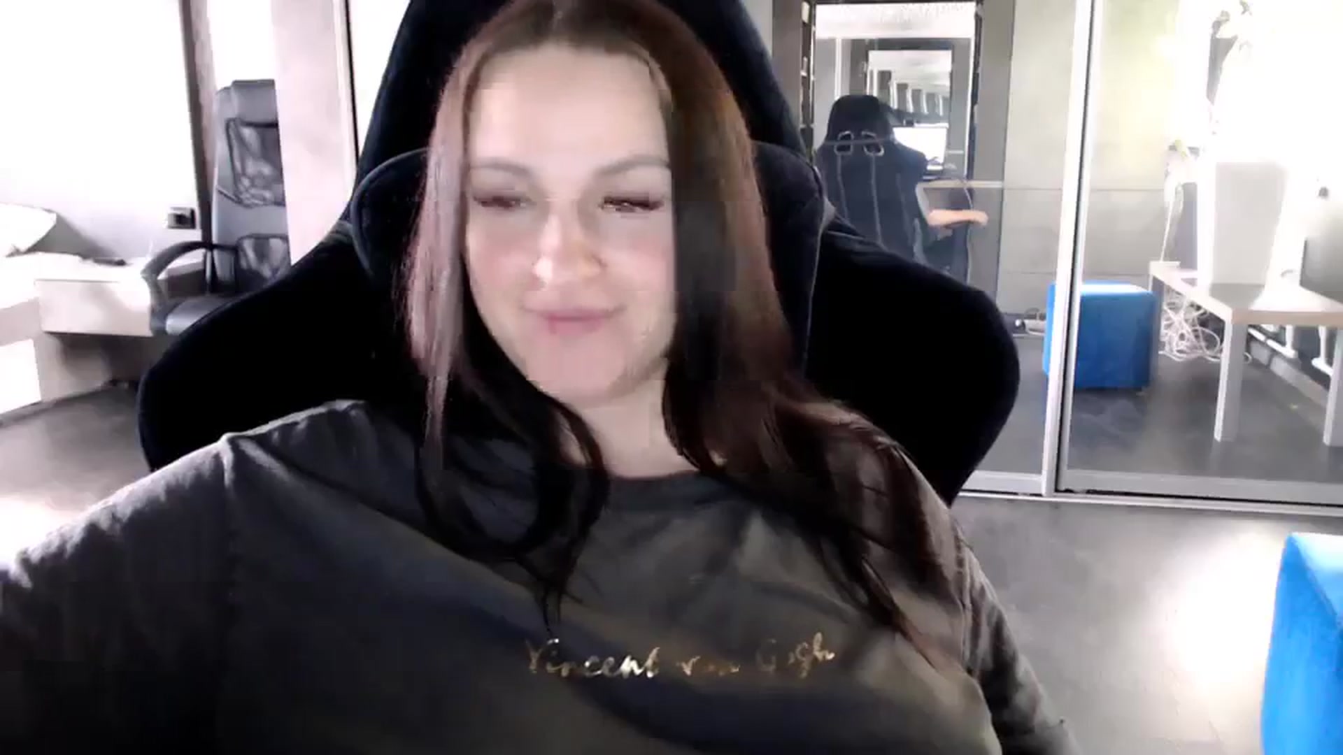 Gallery image thumbnail from CandyBunie's myfreecams stream on, 03/03/2024, 04:31 image 10 of 20