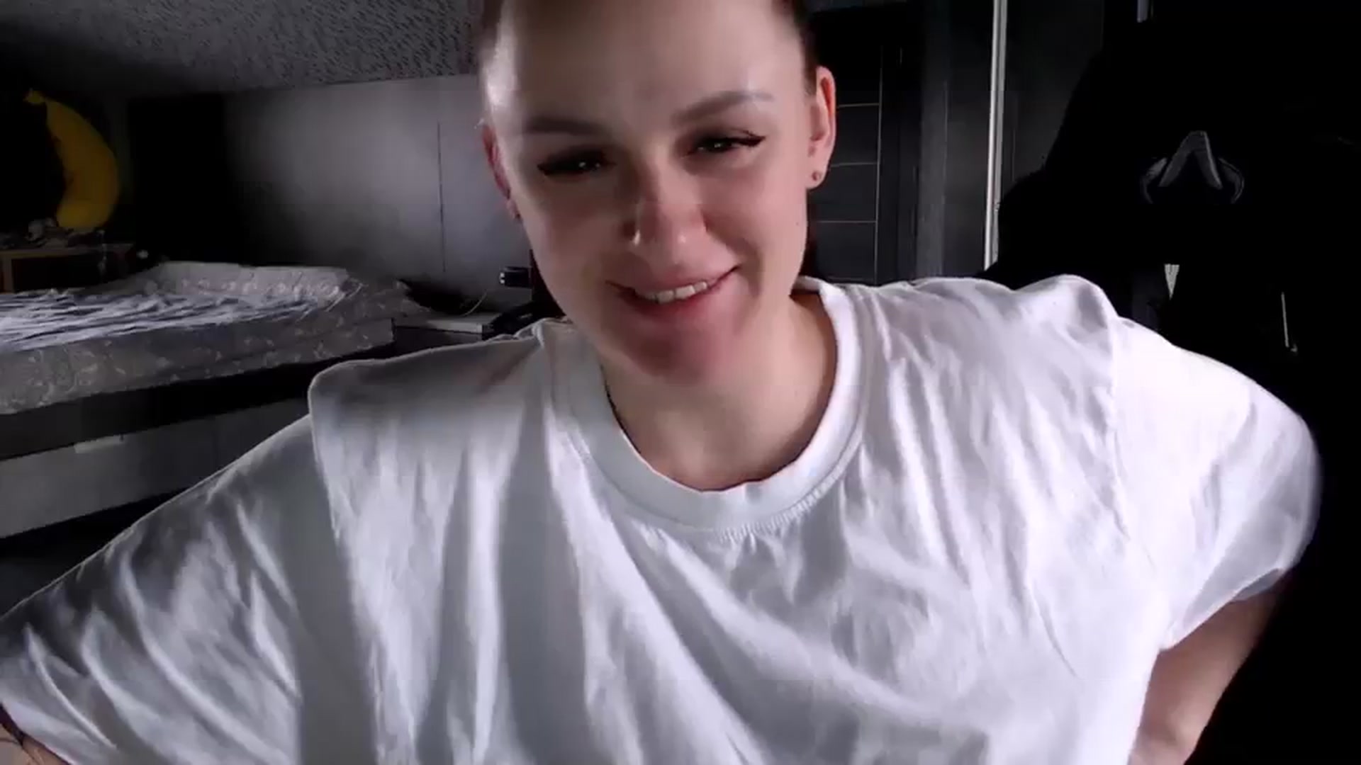 Gallery image thumbnail from CandyBunie's myfreecams stream on, 03/10/2024, 04:56 image 9 of 20