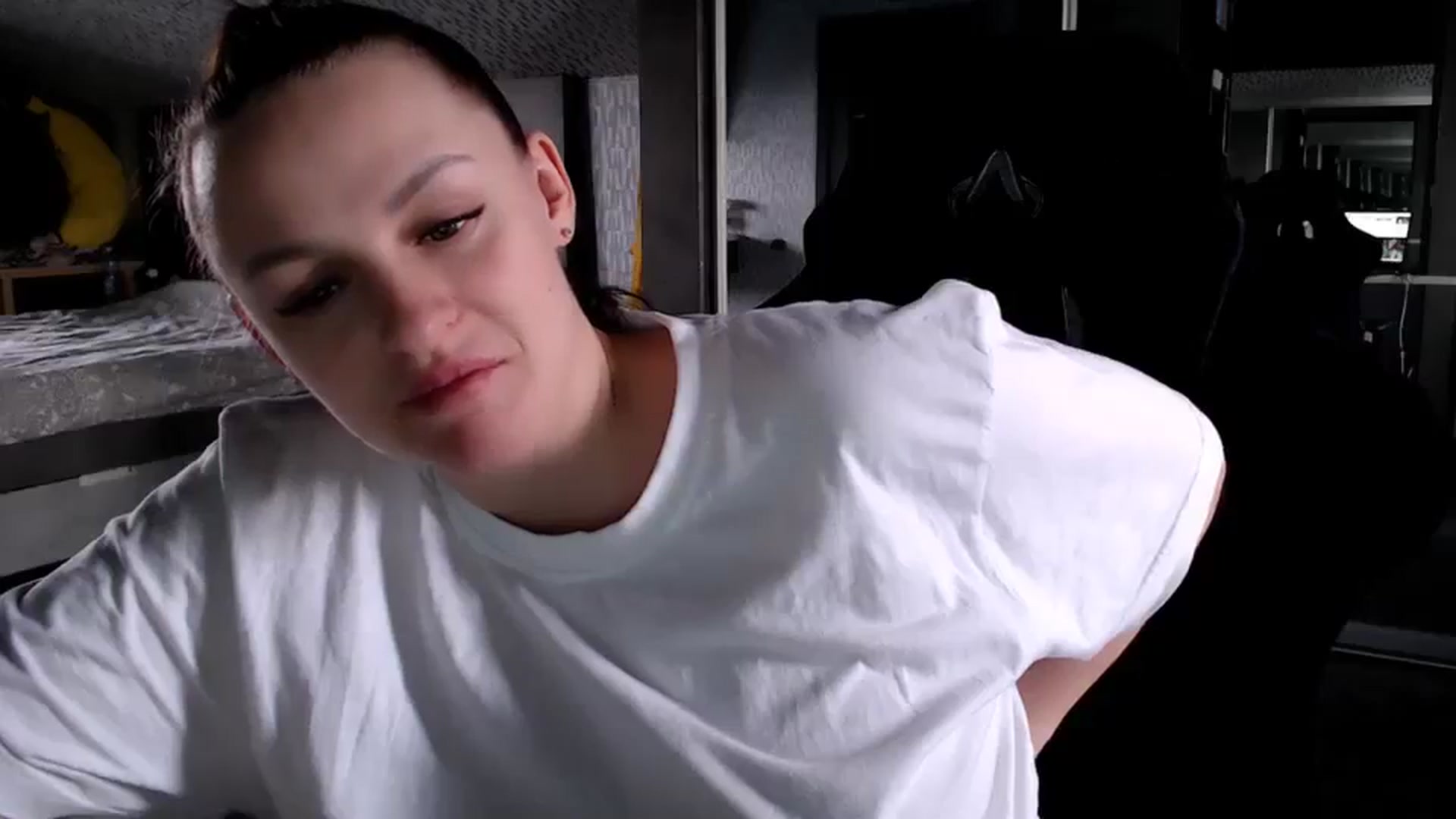 Gallery image thumbnail from CandyBunie's myfreecams stream on, 03/10/2024, 04:56 image 12 of 20