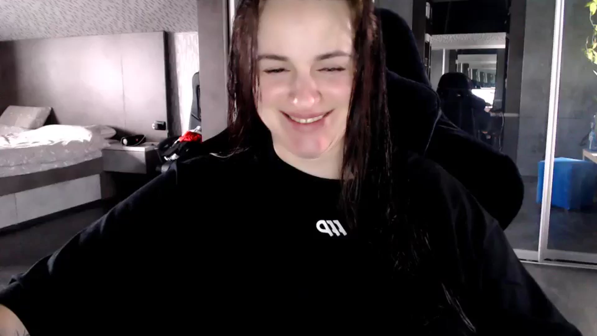 Gallery image thumbnail from CandyBunie's myfreecams stream on, 03/22/2024, 04:00 image 1 of 20