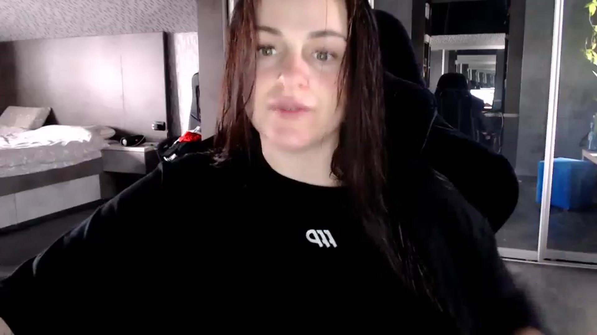 Gallery image thumbnail from CandyBunie's myfreecams stream on, 03/22/2024, 04:00 image 2 of 20