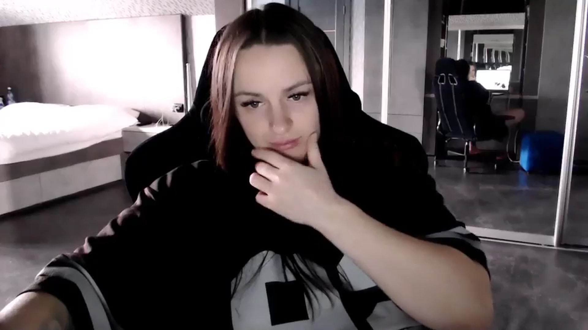 Gallery image thumbnail from CandyBunie's myfreecams stream on, 04/28/2024, 03:42 image 4 of 20