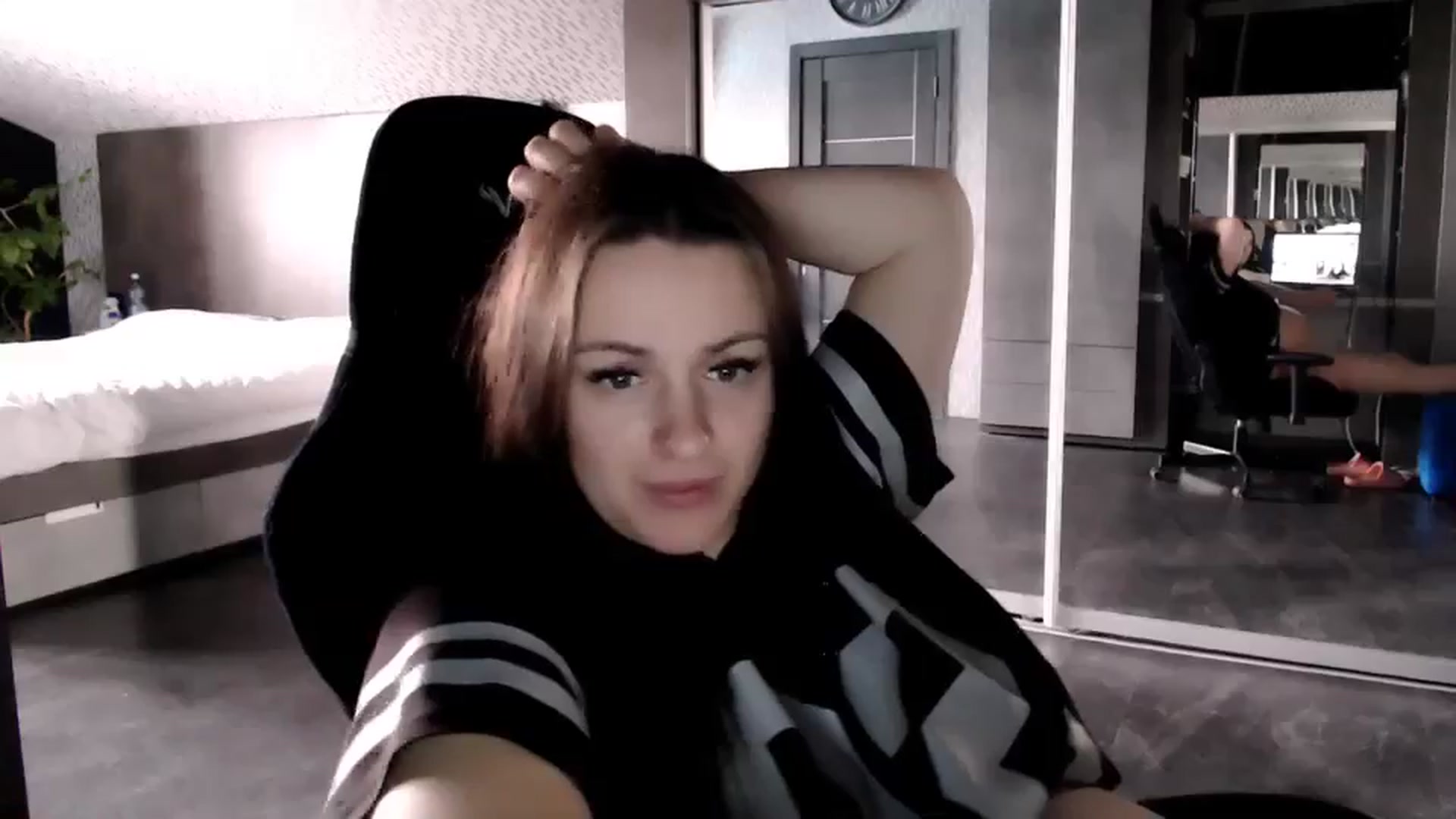 Gallery image thumbnail from CandyBunie's myfreecams stream on, 04/28/2024, 04:34 image 6 of 20