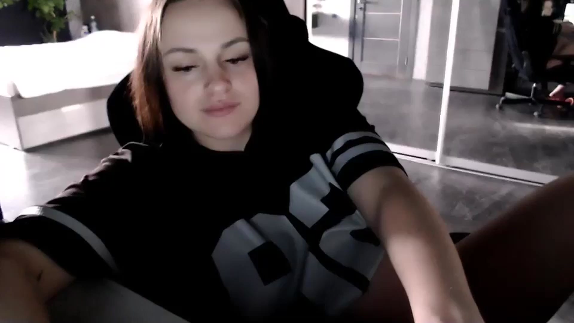Gallery image thumbnail from CandyBunie's myfreecams stream on, 04/28/2024, 04:34 image 15 of 20