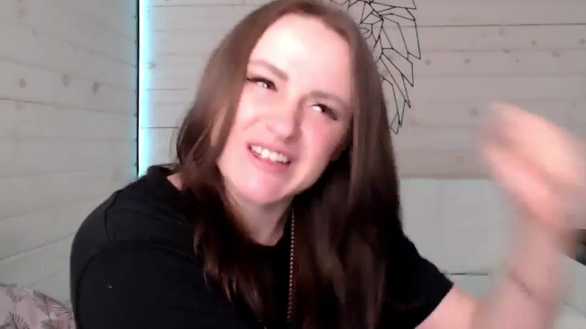 Gallery image thumbnail from CandyBunie's myfreecams stream on, 03/30/2025, 04:57 image 6 of 20