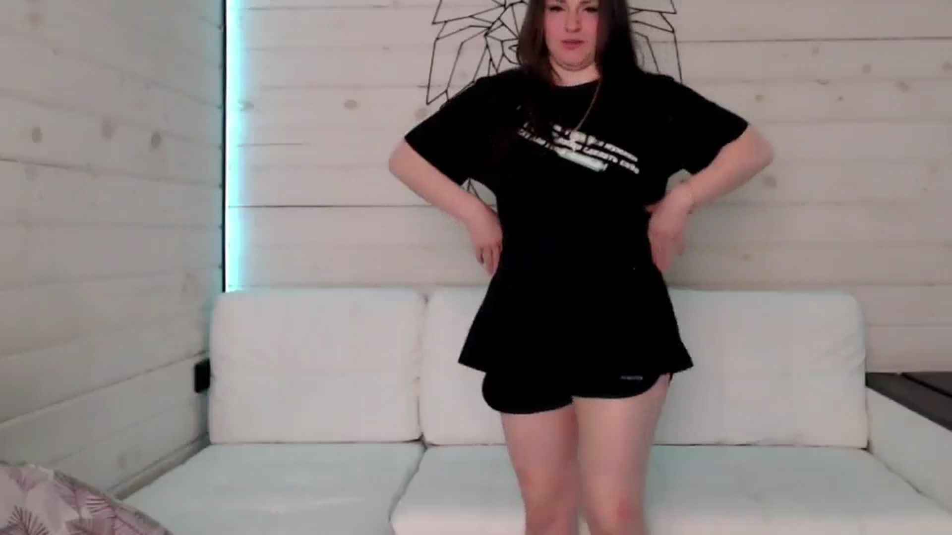 Gallery image thumbnail from CandyBunie's myfreecams stream on, 03/30/2025, 04:57 image 15 of 20