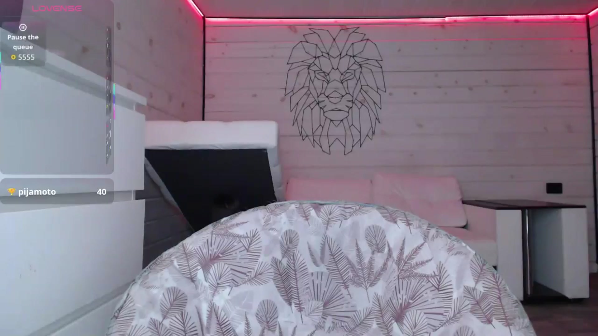 Gallery image thumbnail from CandyBunie's myfreecams stream on, 10/06/2025, 03:33 image 6 of 20