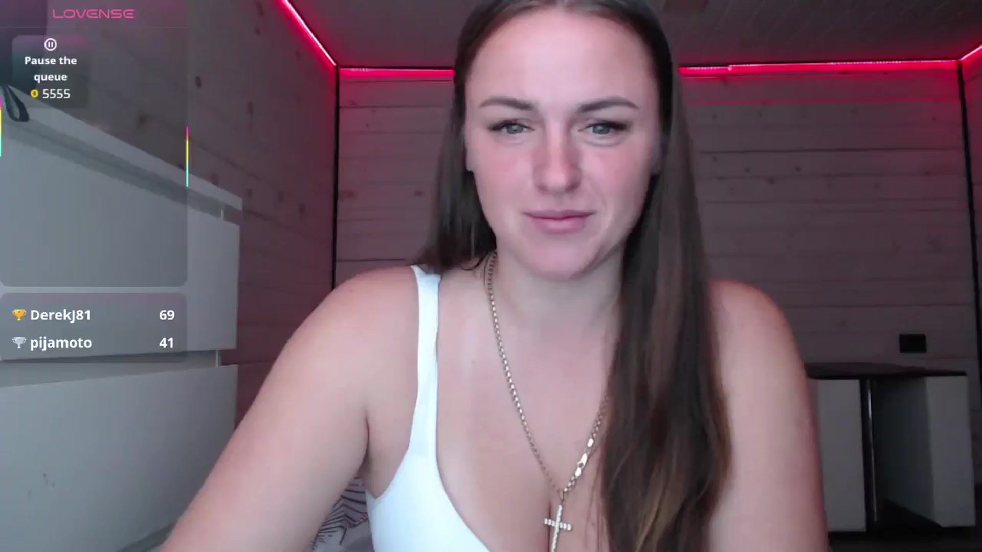 Gallery image thumbnail from CandyBunie's myfreecams stream on, 10/06/2025, 03:33 image 17 of 20