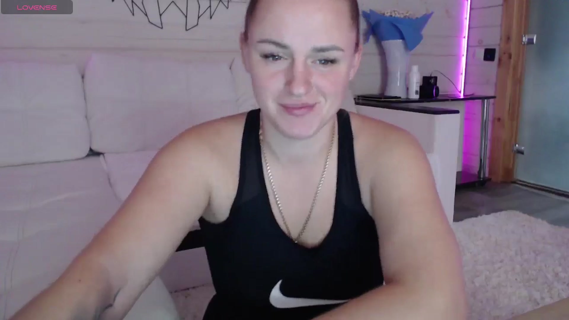 Gallery image thumbnail from CandyBunie's myfreecams stream on, 10/26/2025, 05:00 image 19 of 20