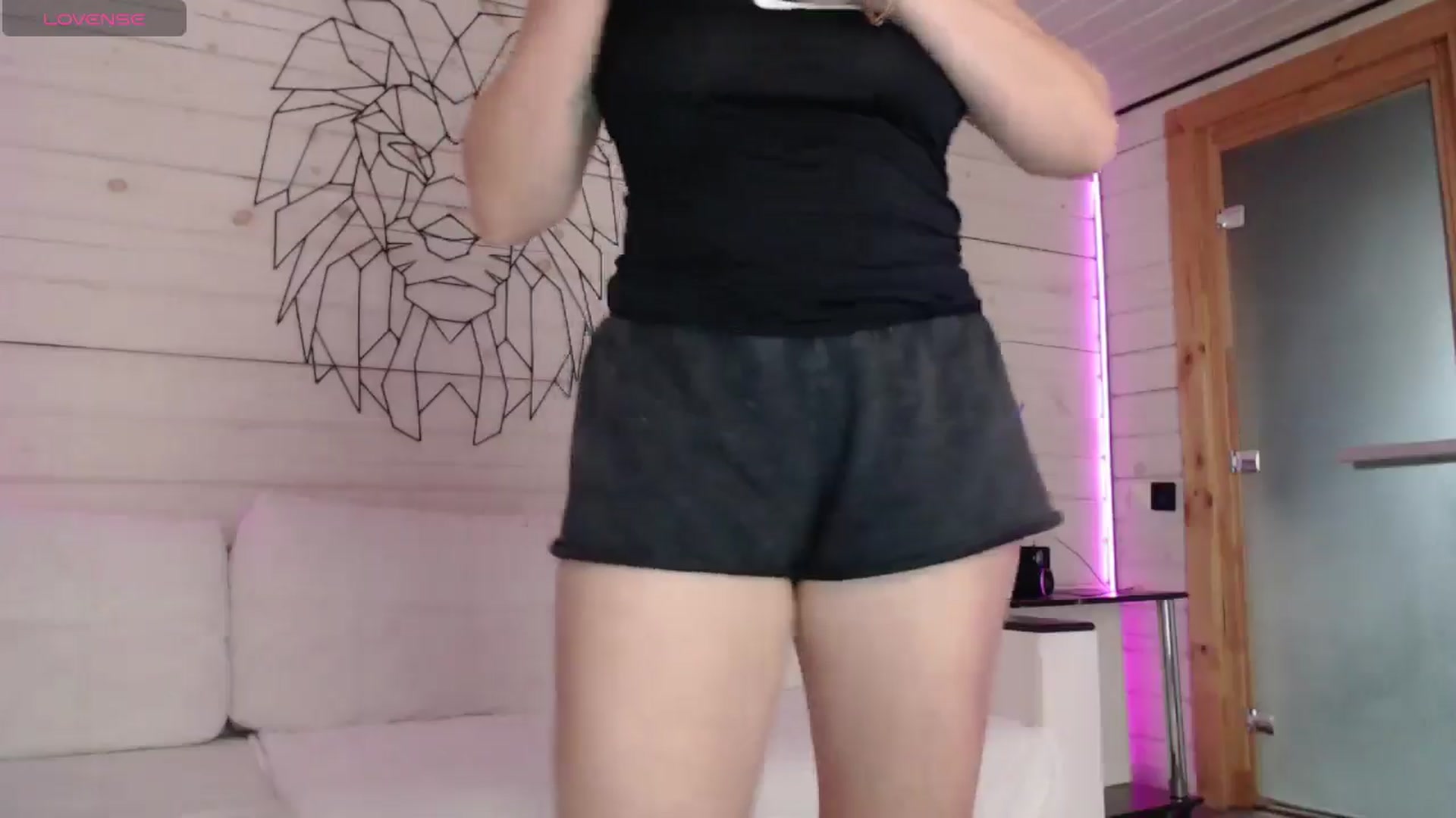 Gallery image thumbnail from CandyBunie's myfreecams stream on, 10/26/2025, 05:00 image 4 of 20