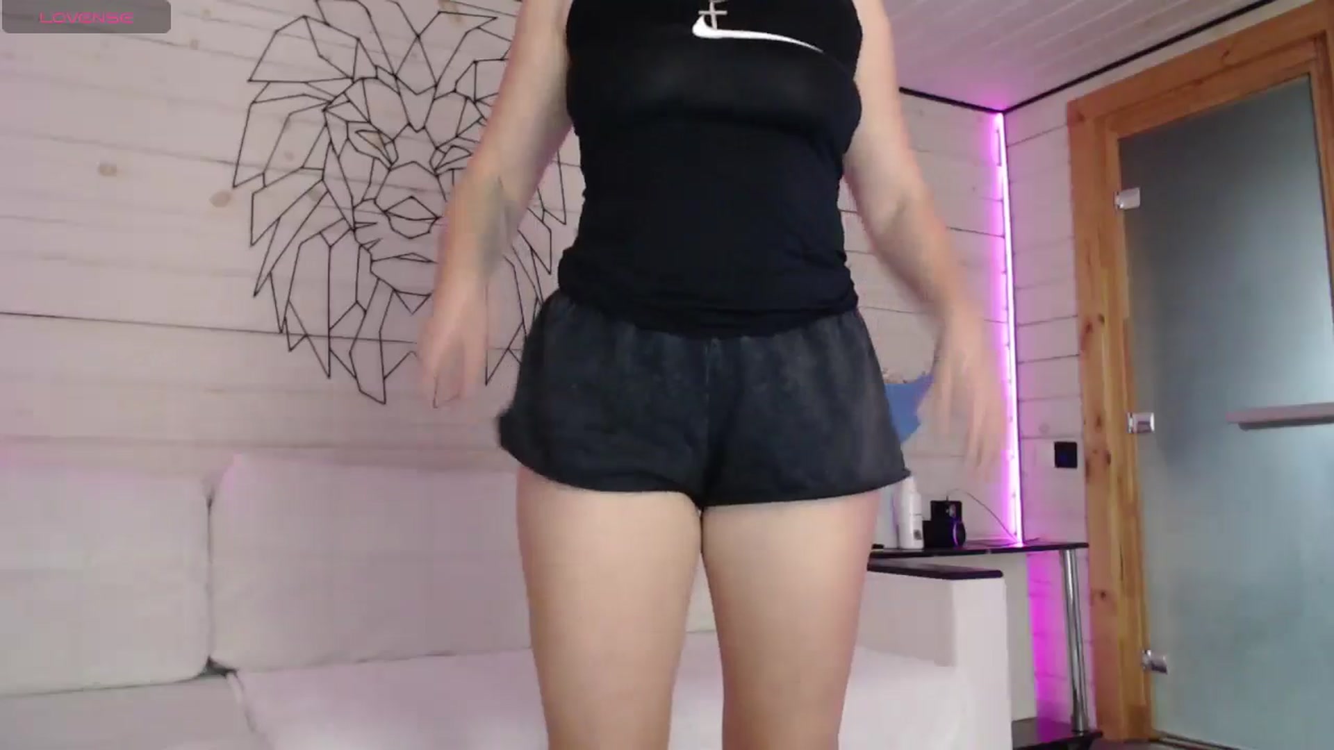 Gallery image thumbnail from CandyBunie's myfreecams stream on, 10/26/2025, 05:00 image 5 of 20