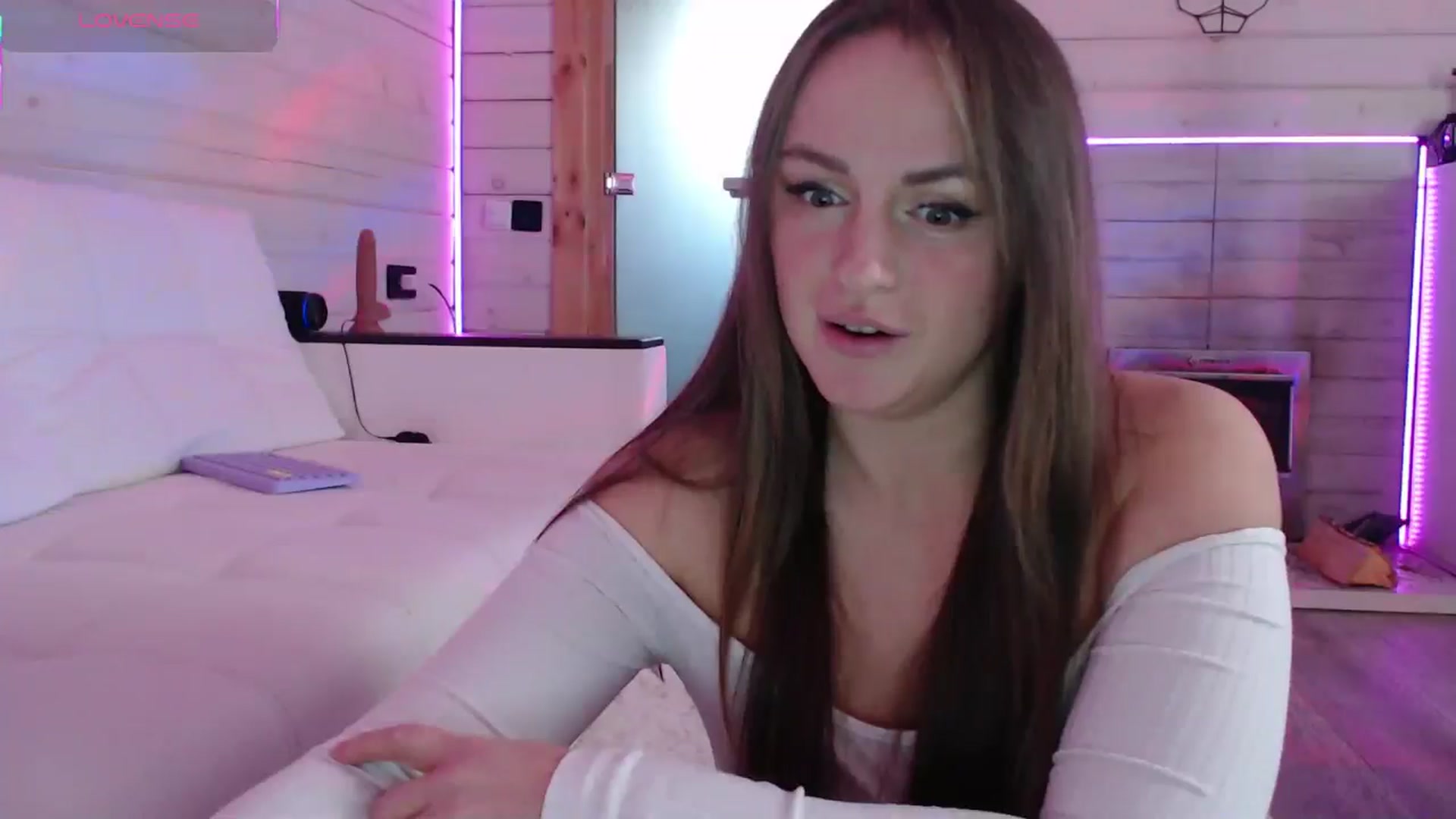 Gallery image thumbnail from CandyBunie's myfreecams stream on, 12/08/2025, 06:14 image 3 of 20