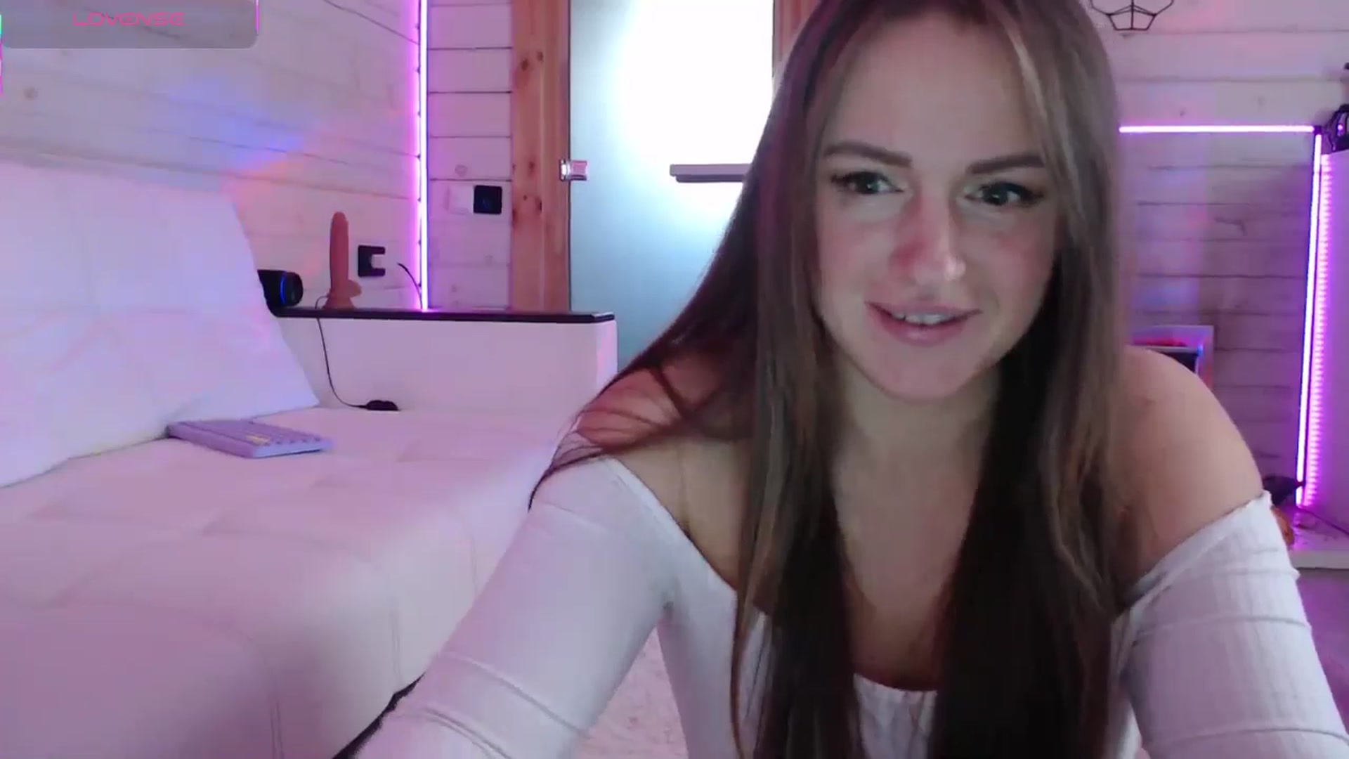 Gallery image thumbnail from CandyBunie's myfreecams stream on, 12/08/2025, 06:14 image 2 of 20