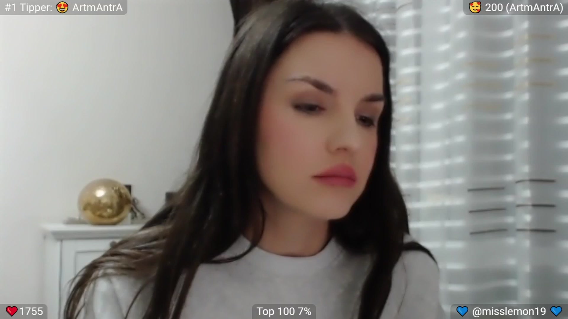 Gallery image thumbnail from CandyDrop's myfreecams stream on, 05/02/2025, 23:13 image 9 of 20