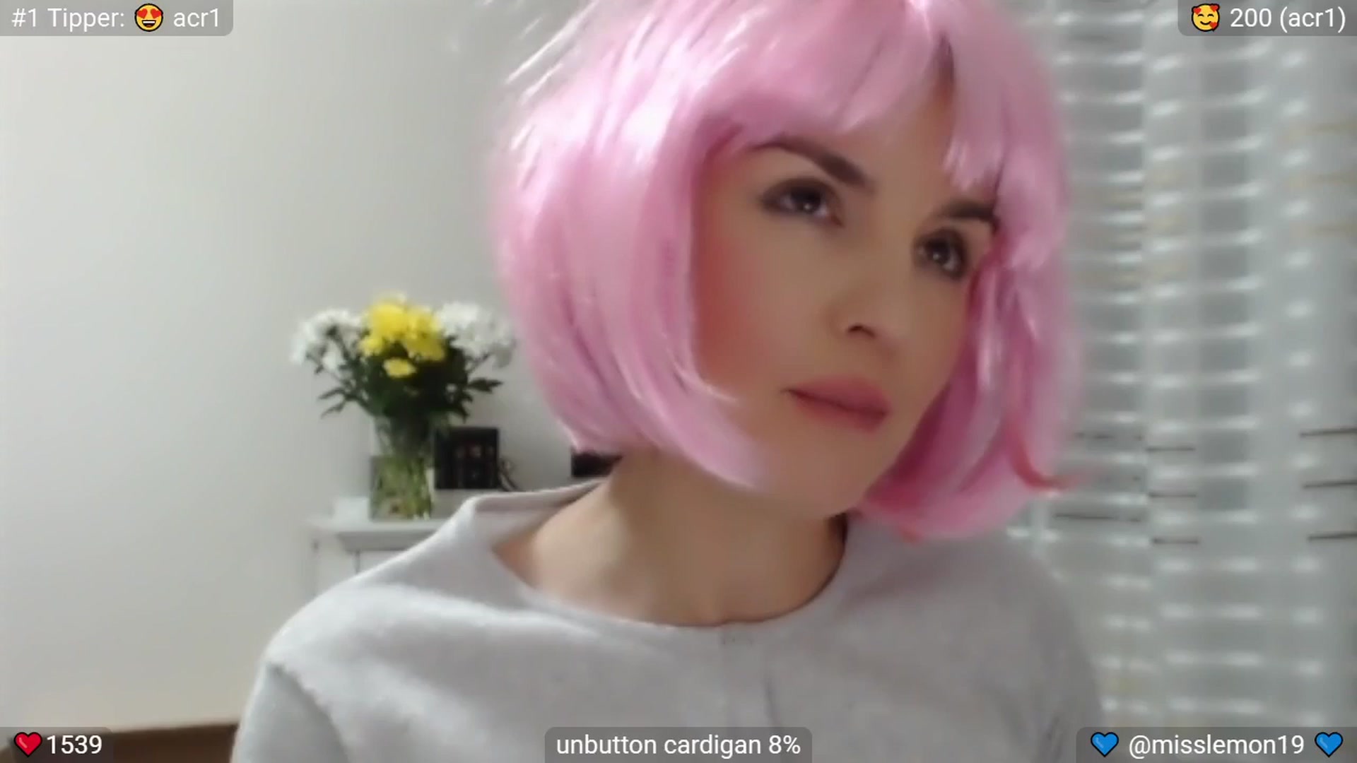 Gallery image thumbnail from CandyDrop's myfreecams stream on, 05/17/2025, 24:06 image 11 of 20