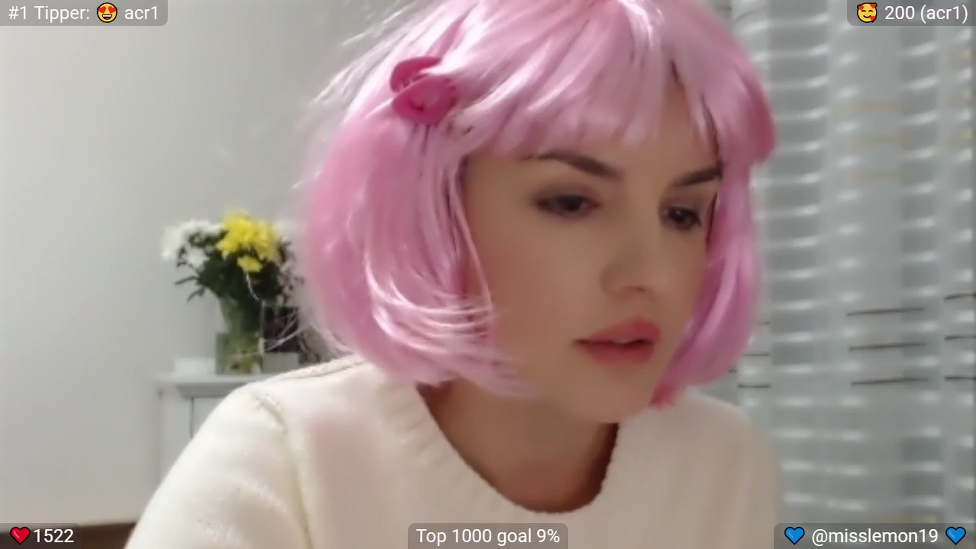 Gallery image thumbnail from CandyDrop's myfreecams stream on, 05/17/2025, 23:40 image 17 of 20