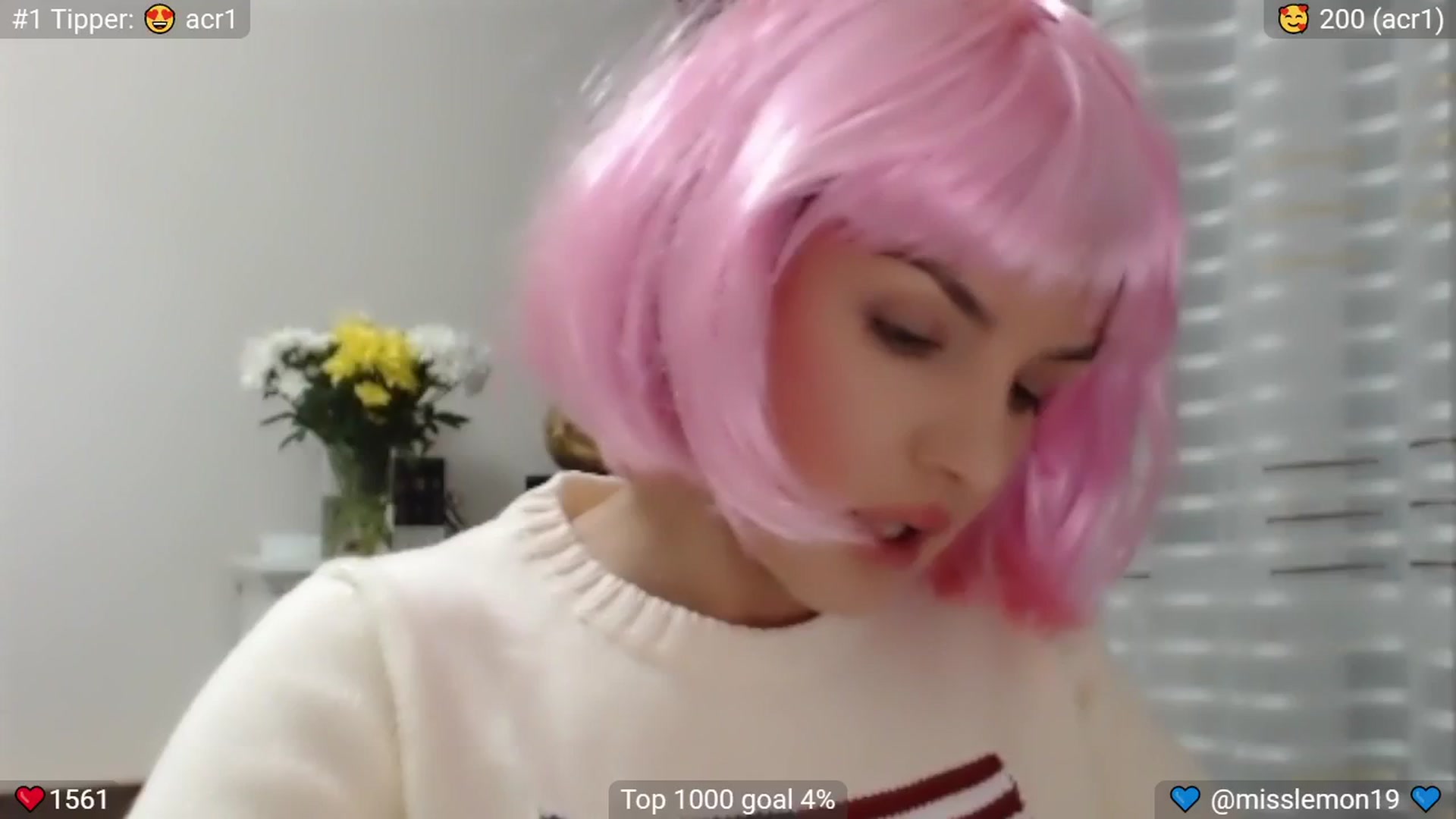 Gallery image thumbnail from CandyDrop's myfreecams stream on, 05/17/2025, 23:40 image 4 of 20