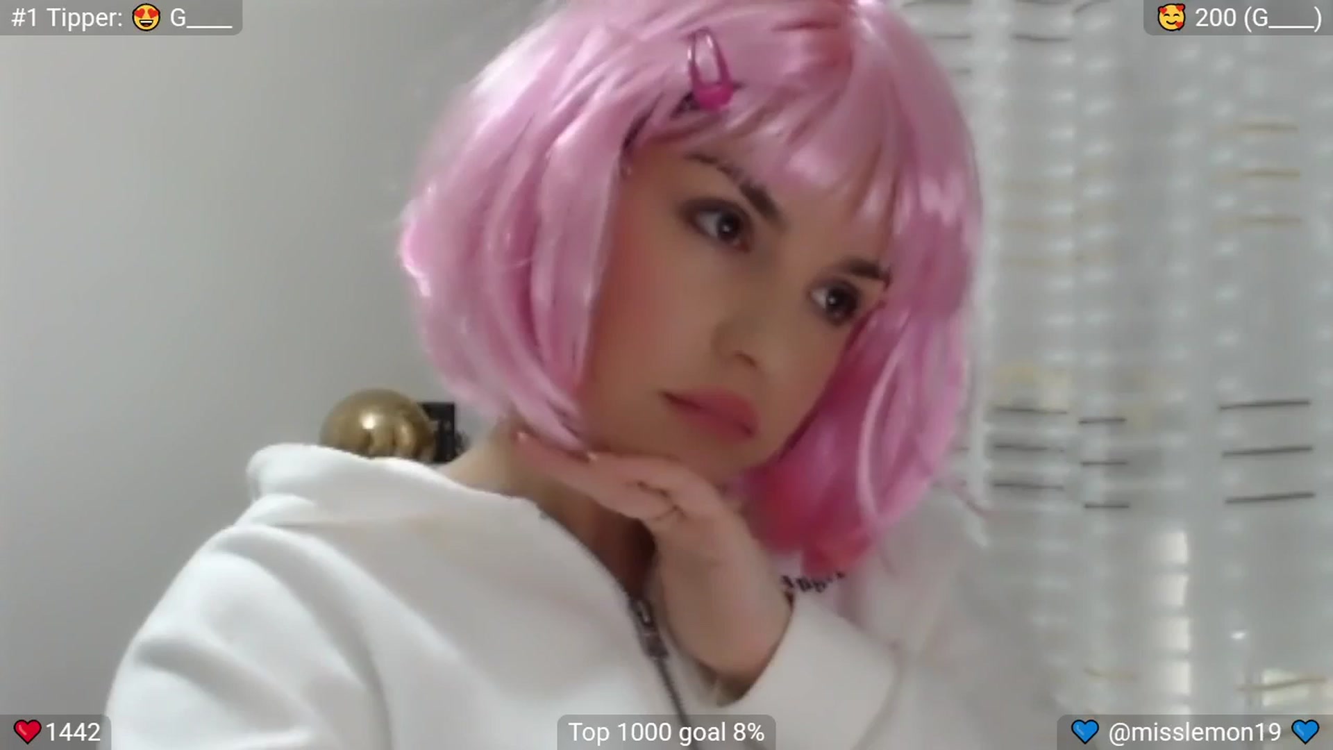 Gallery image thumbnail from CandyDrop's myfreecams stream on, 05/26/2025, 08:34 image 15 of 20