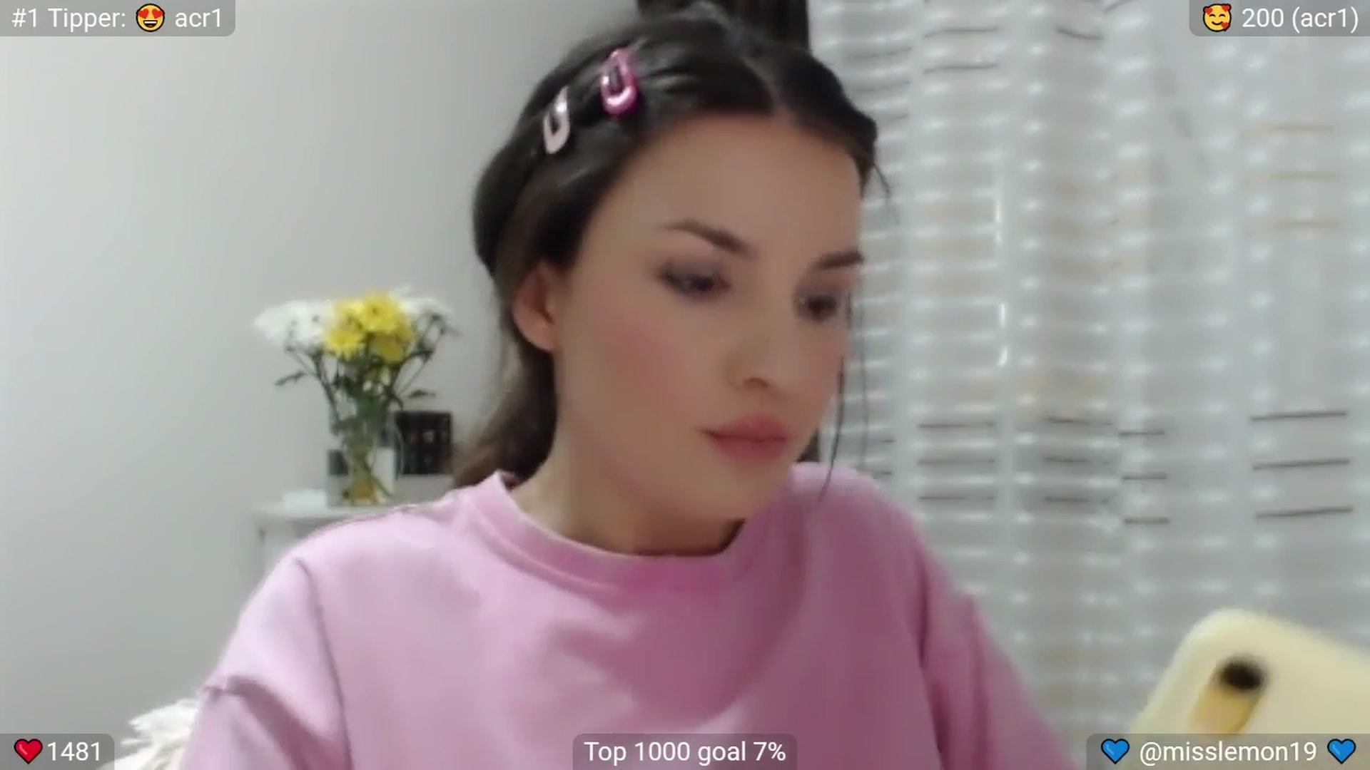 Gallery image thumbnail from CandyDrop's myfreecams stream on, 05/28/2025, 08:09 image 19 of 20