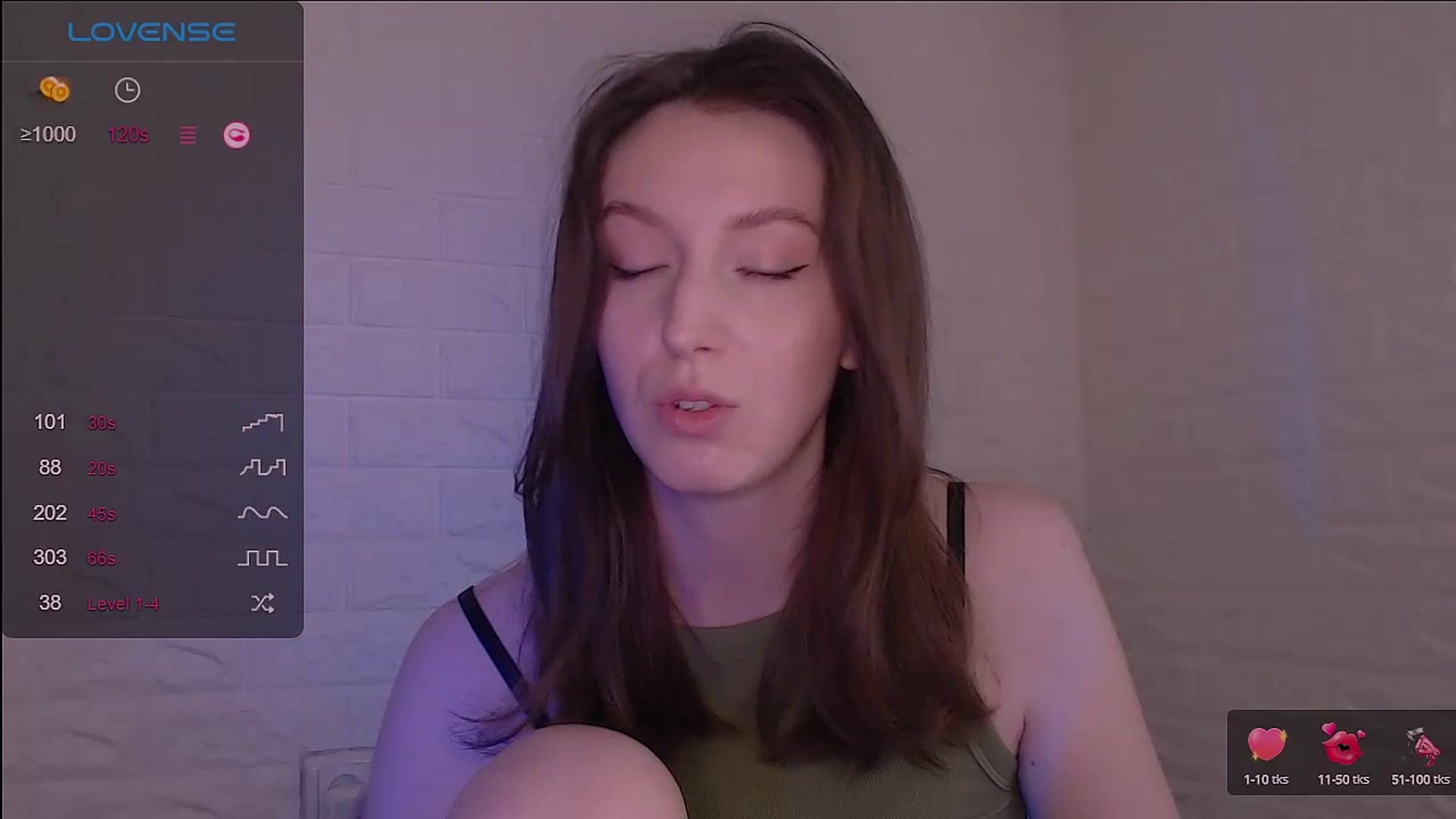 Gallery image thumbnail from CandyLilly_'s myfreecams stream on, 06/04/2024, 10:28 image 11 of 20