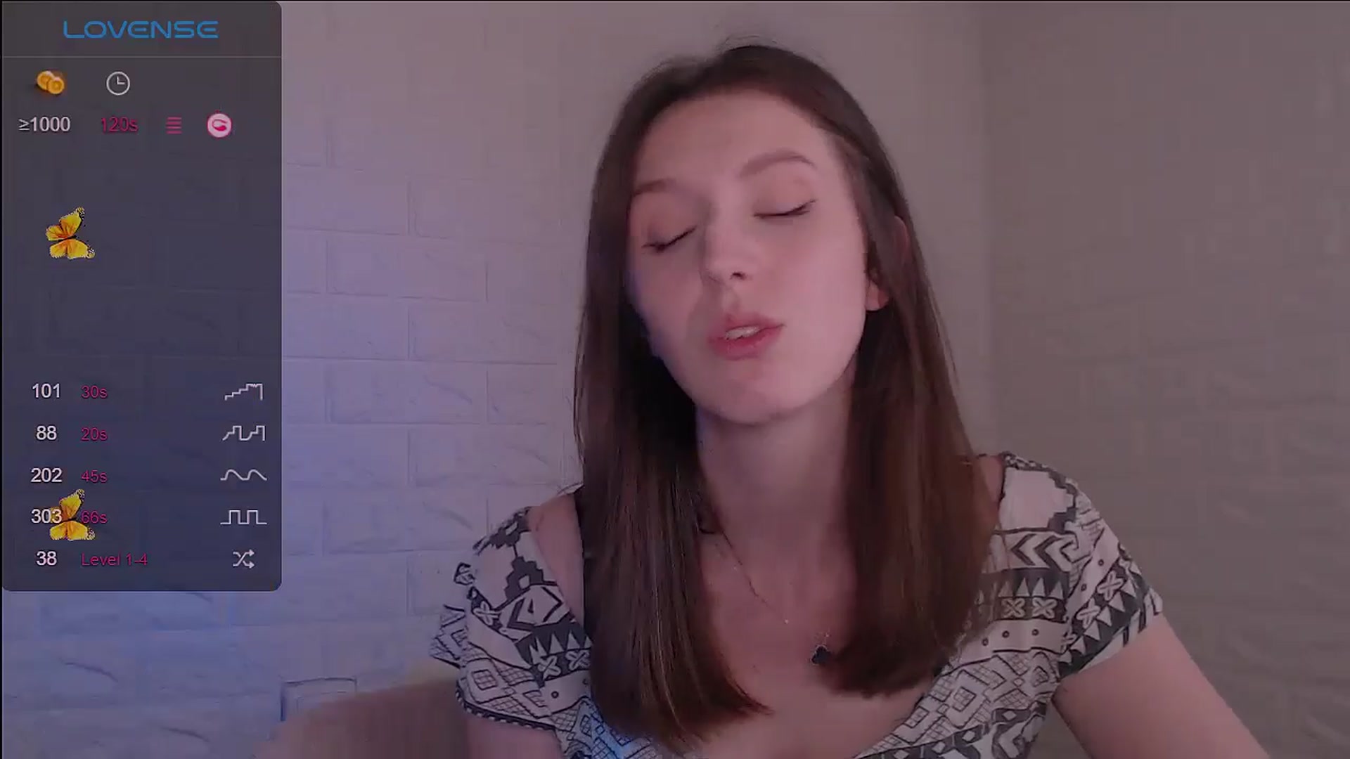 Gallery image thumbnail from CandyLilly_'s myfreecams stream on, 06/06/2024, 15:12 image 16 of 20