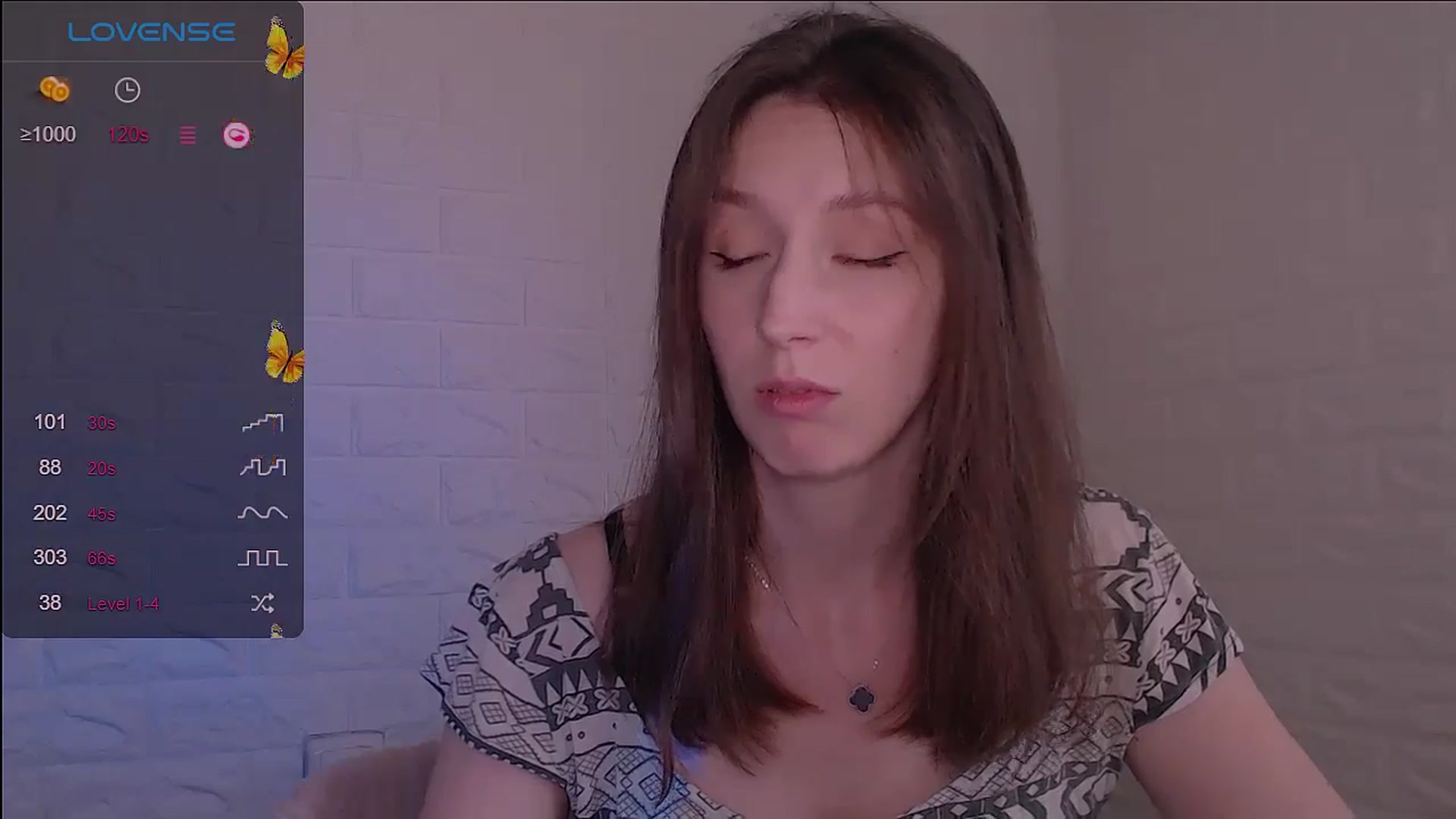 Gallery image thumbnail from CandyLilly_'s myfreecams stream on, 06/06/2024, 15:12 image 13 of 20