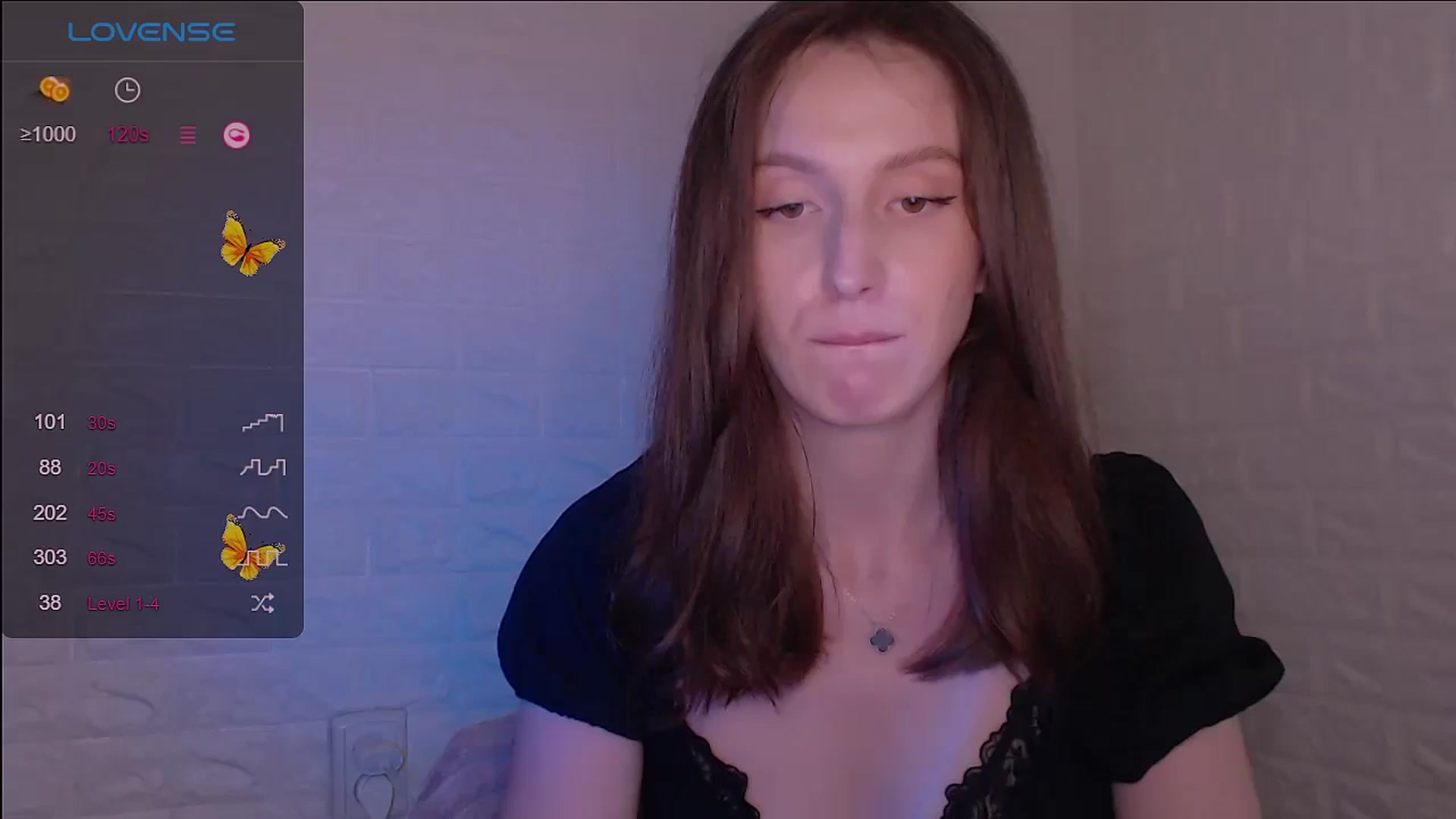 Gallery image thumbnail from CandyLilly_'s myfreecams stream on, 06/15/2024, 14:37 image 15 of 20