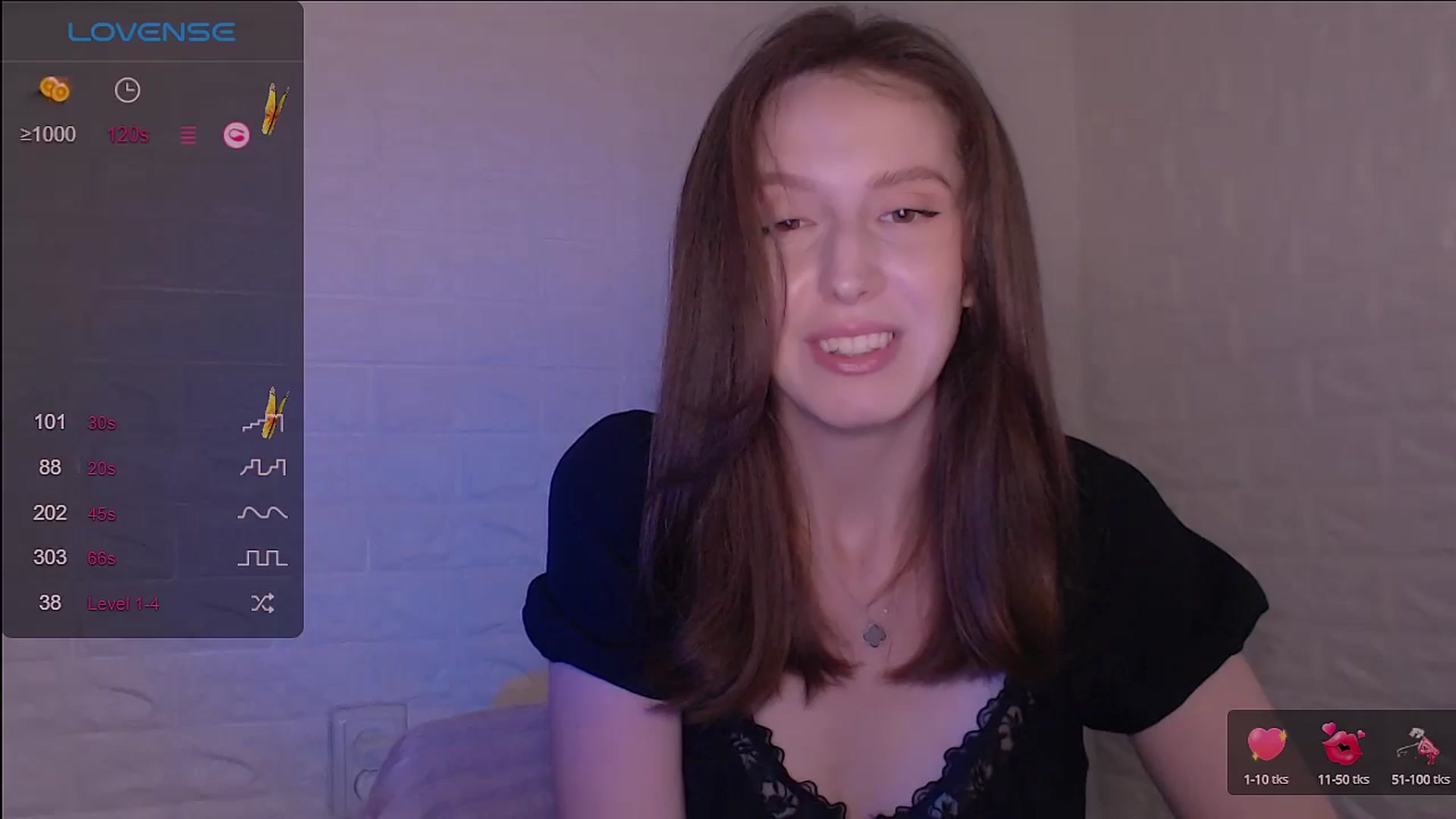 Gallery image thumbnail from CandyLilly_'s myfreecams stream on, 06/15/2024, 14:37 image 3 of 20