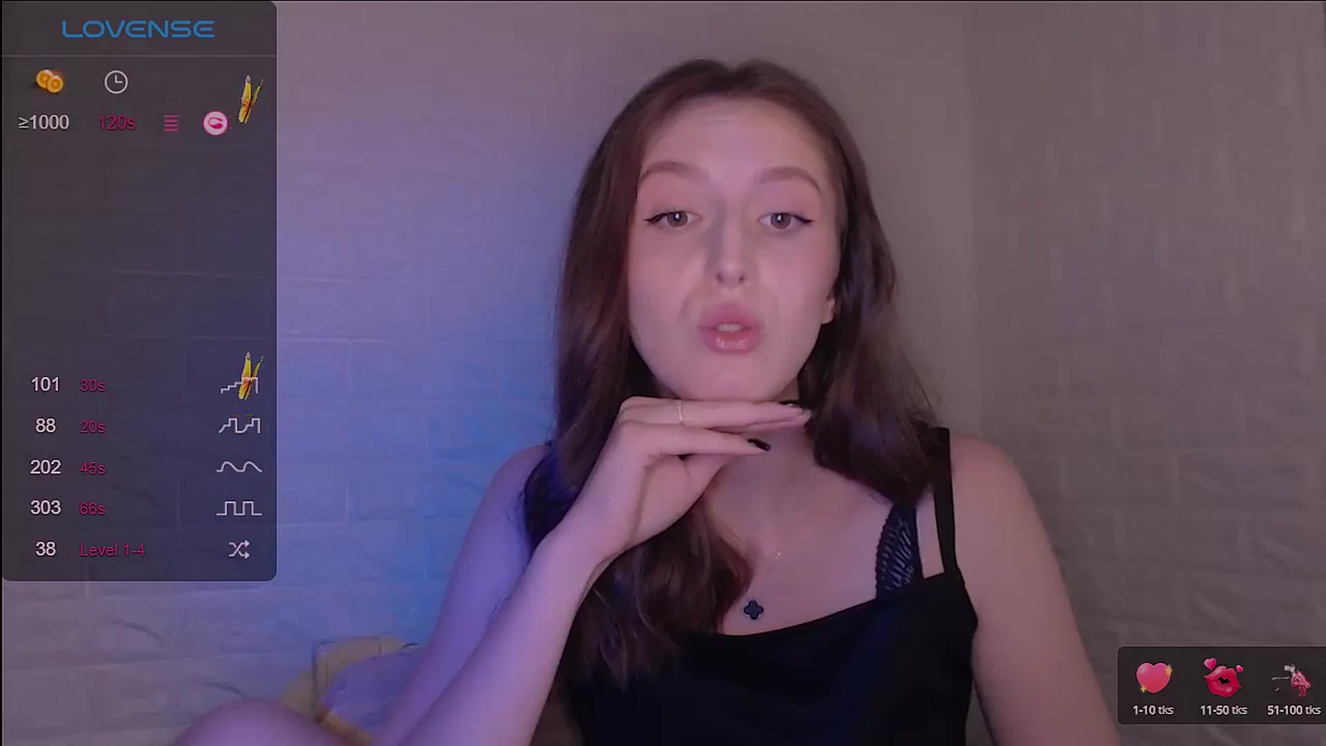 Gallery image thumbnail from CandyLilly_'s myfreecams stream on, 06/17/2024, 14:37 image 8 of 20
