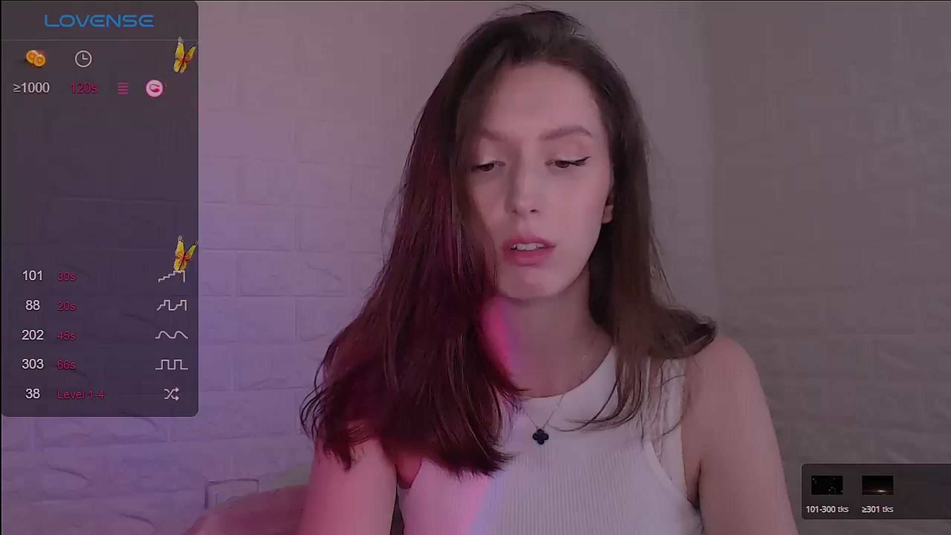 Gallery image thumbnail from CandyLilly_'s myfreecams stream on, 06/19/2024, 15:16 image 10 of 20