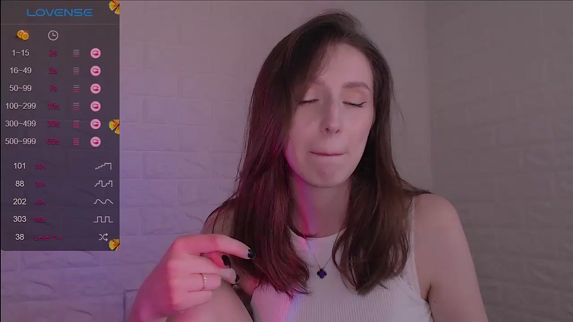 Gallery image thumbnail from CandyLilly_'s myfreecams stream on, 06/19/2024, 15:16 image 17 of 20