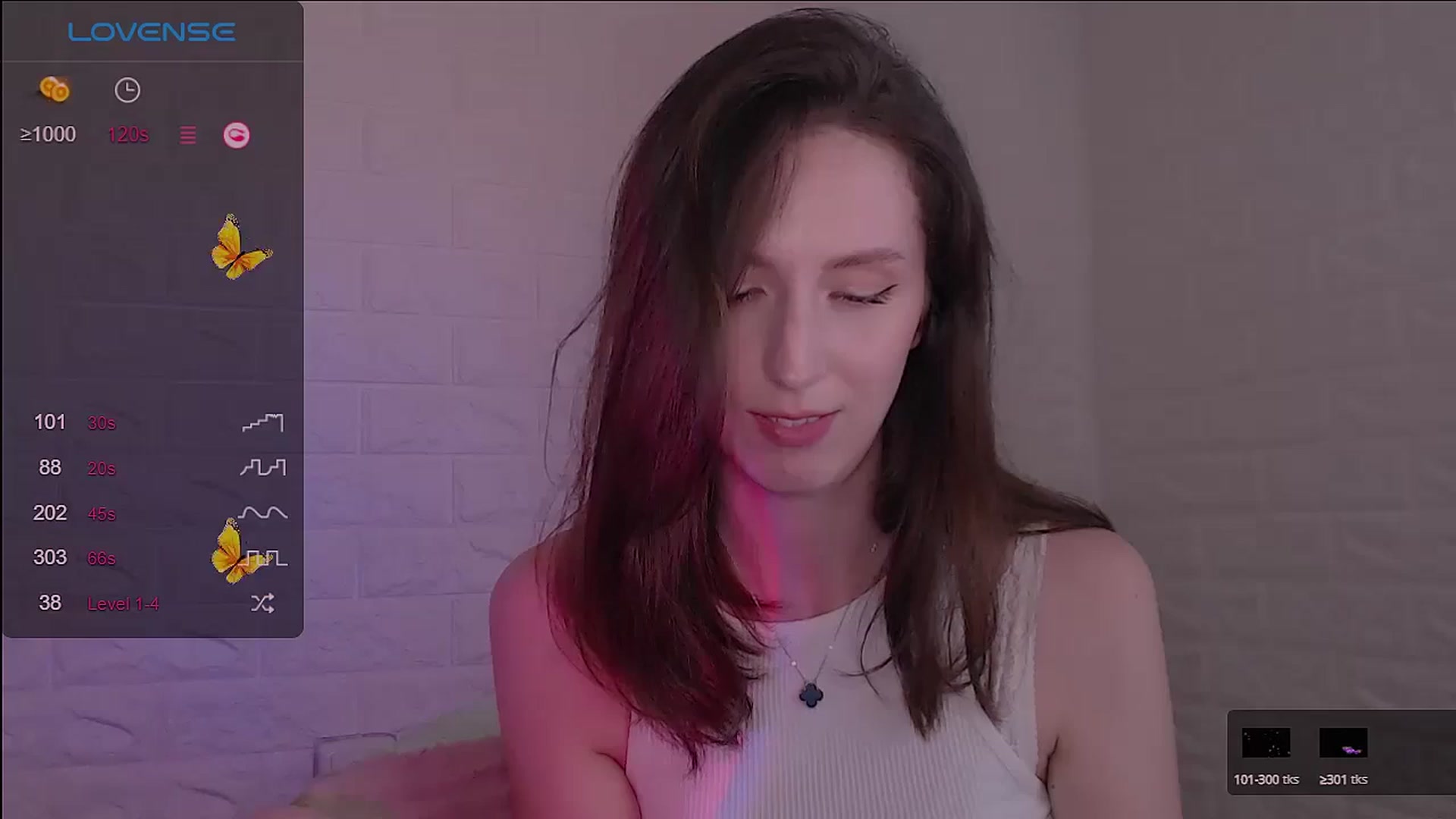 Gallery image thumbnail from CandyLilly_'s myfreecams stream on, 06/19/2024, 15:16 image 14 of 20