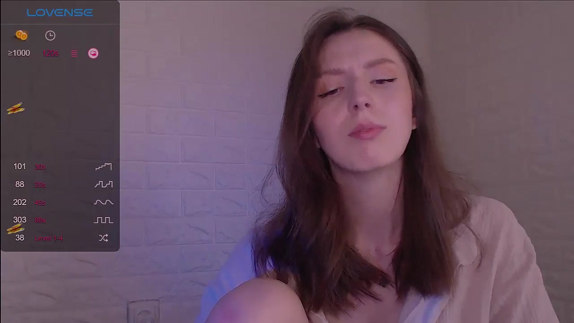 Gallery image thumbnail from CandyLilly_'s myfreecams stream on, 06/25/2024, 08:37 image 12 of 20