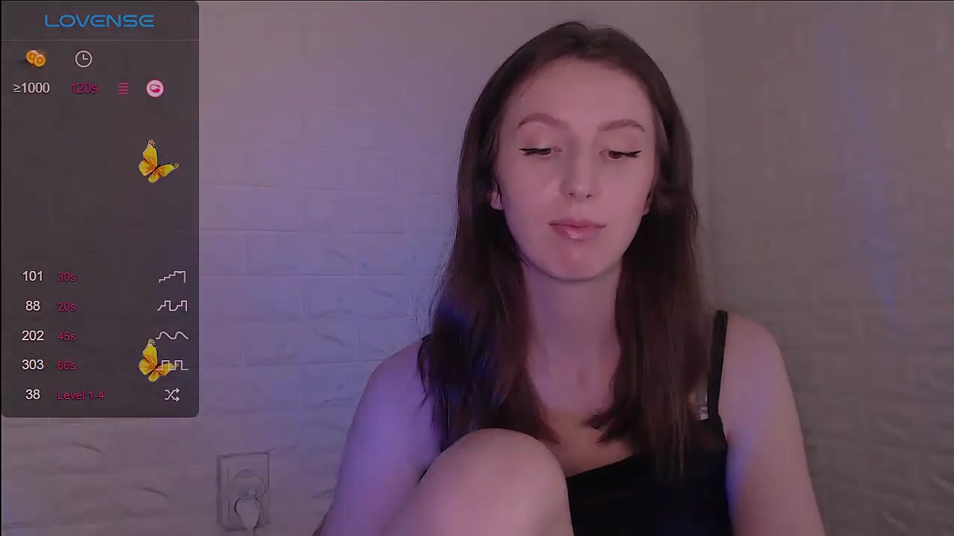 Gallery image thumbnail from CandyLilly_'s myfreecams stream on, 06/26/2024, 12:43 image 7 of 20
