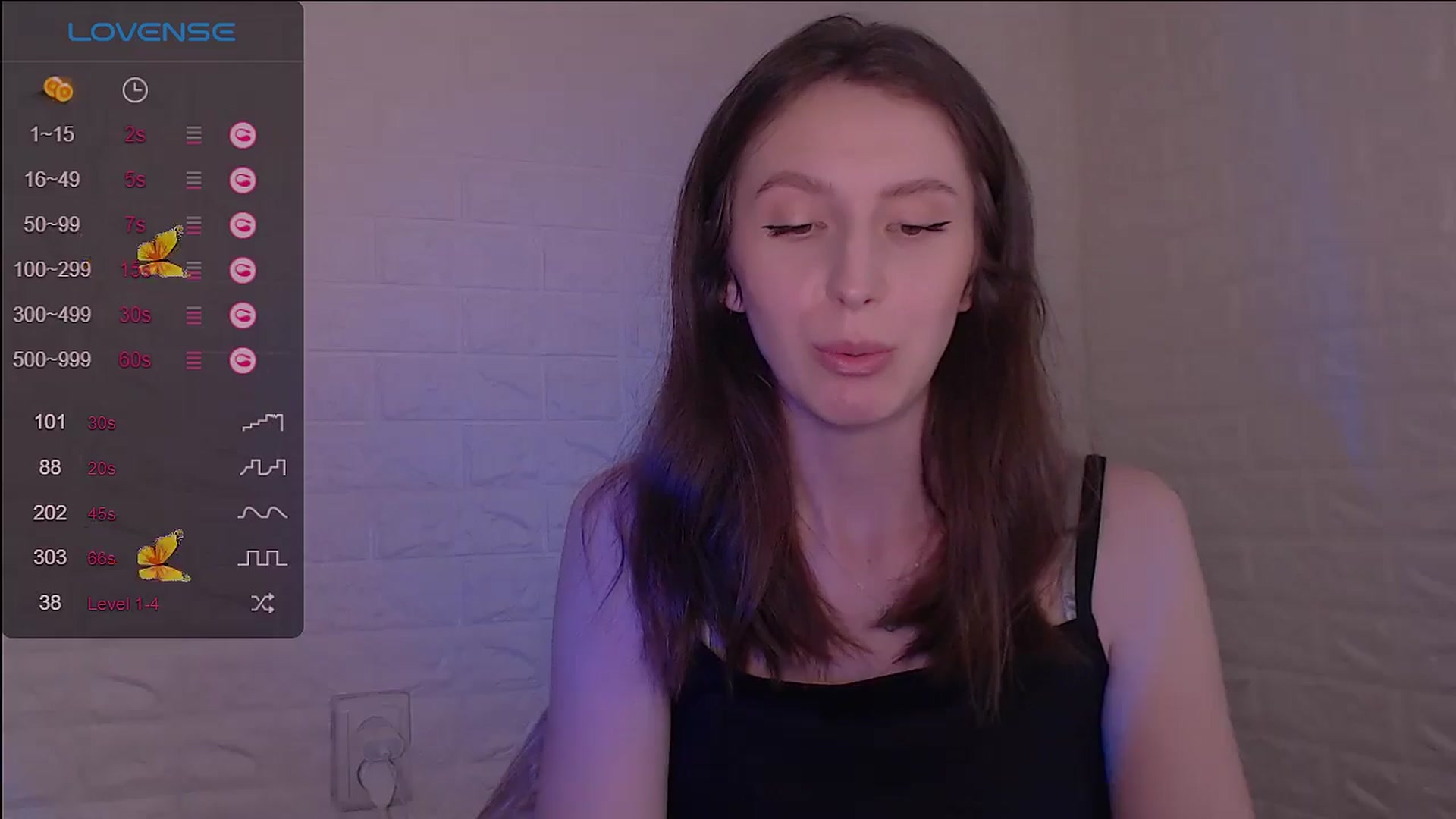 Gallery image thumbnail from CandyLilly_'s myfreecams stream on, 06/26/2024, 12:43 image 16 of 20