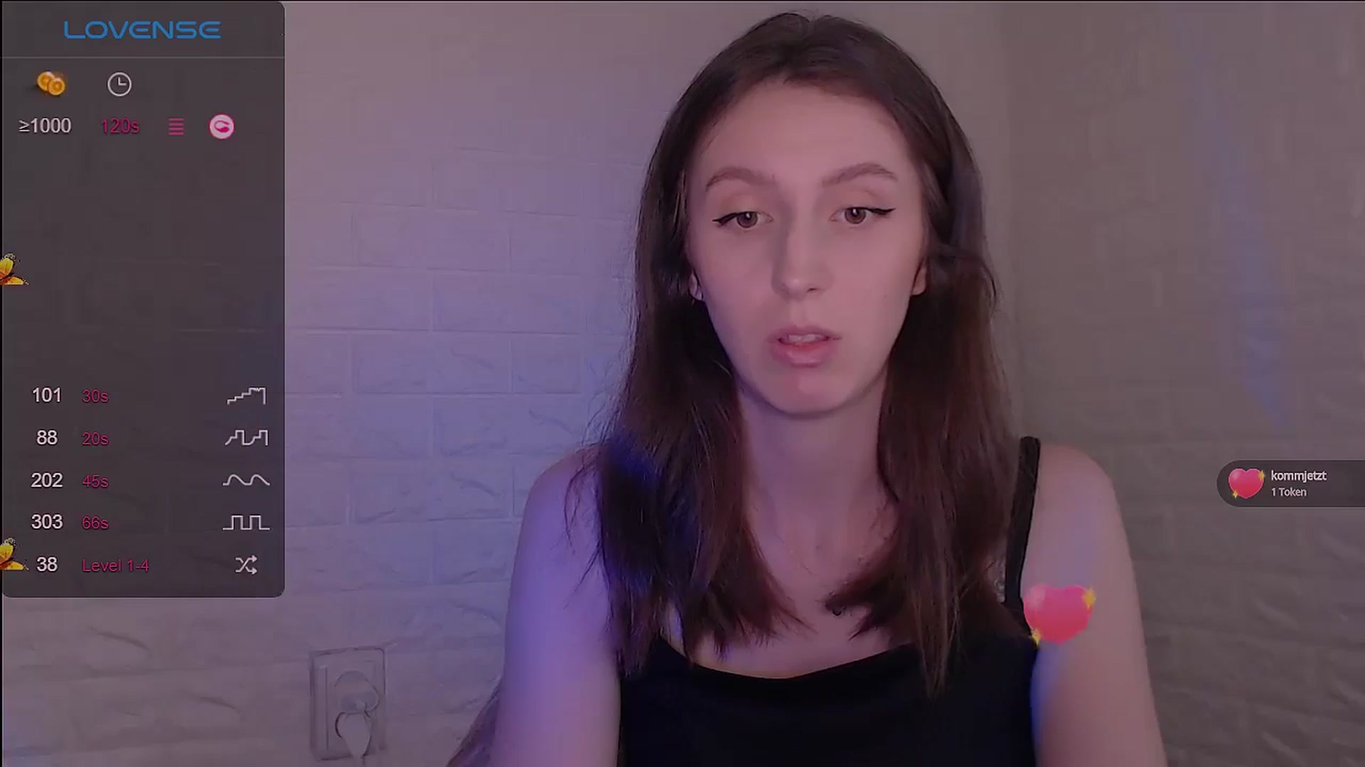 Gallery image thumbnail from CandyLilly_'s myfreecams stream on, 06/26/2024, 12:43 image 18 of 20