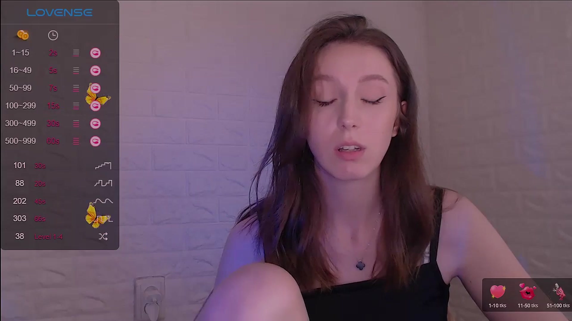 Gallery image thumbnail from CandyLilly_'s myfreecams stream on, 06/26/2024, 14:57 image 14 of 20