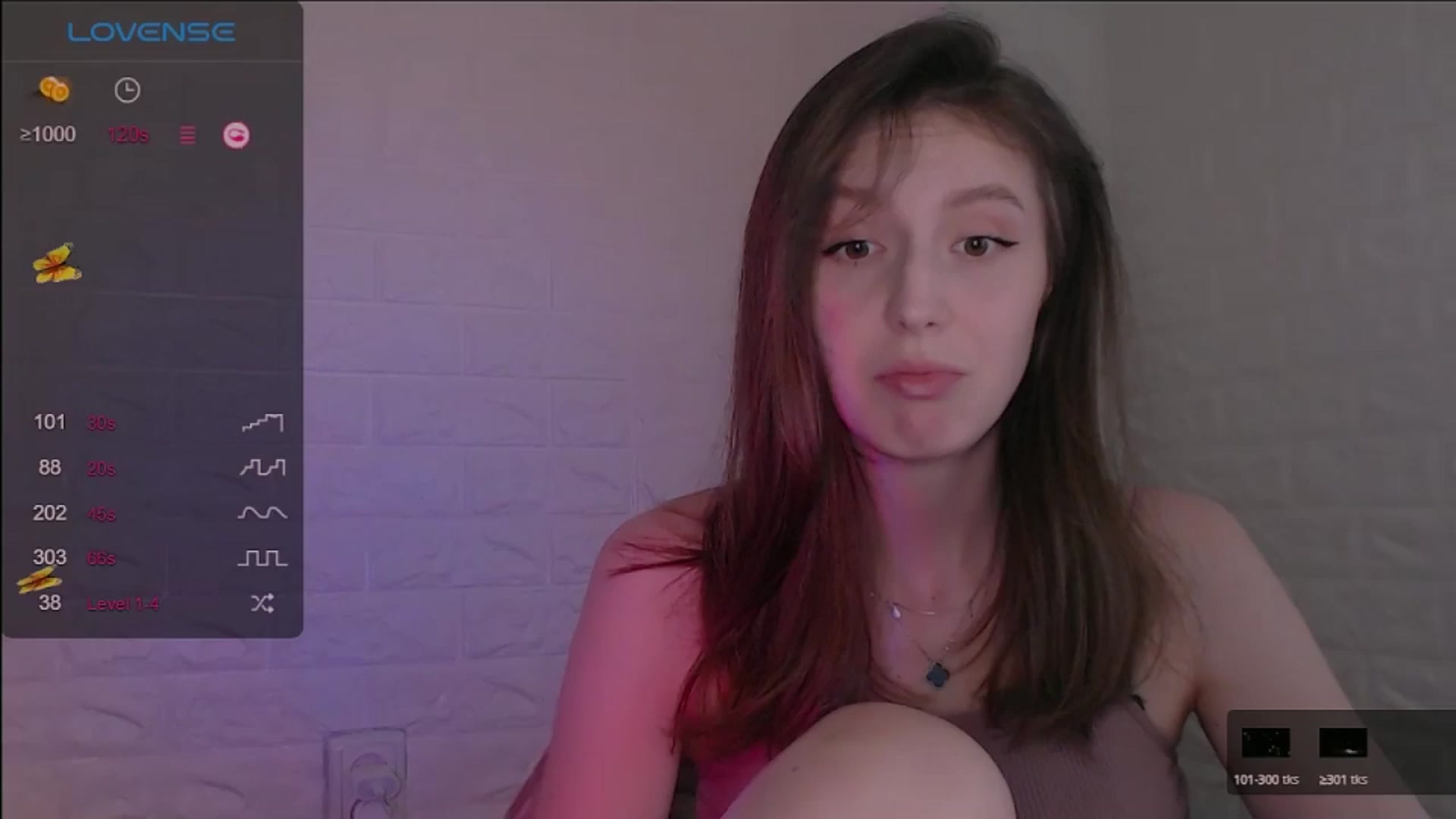 Gallery image thumbnail from CandyLilly_'s myfreecams stream on, 06/27/2024, 15:02 image 12 of 20