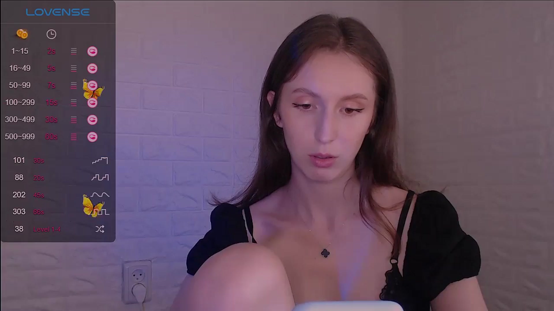 Gallery image thumbnail from CandyLilly_'s myfreecams stream on, 07/10/2024, 15:09 image 13 of 20