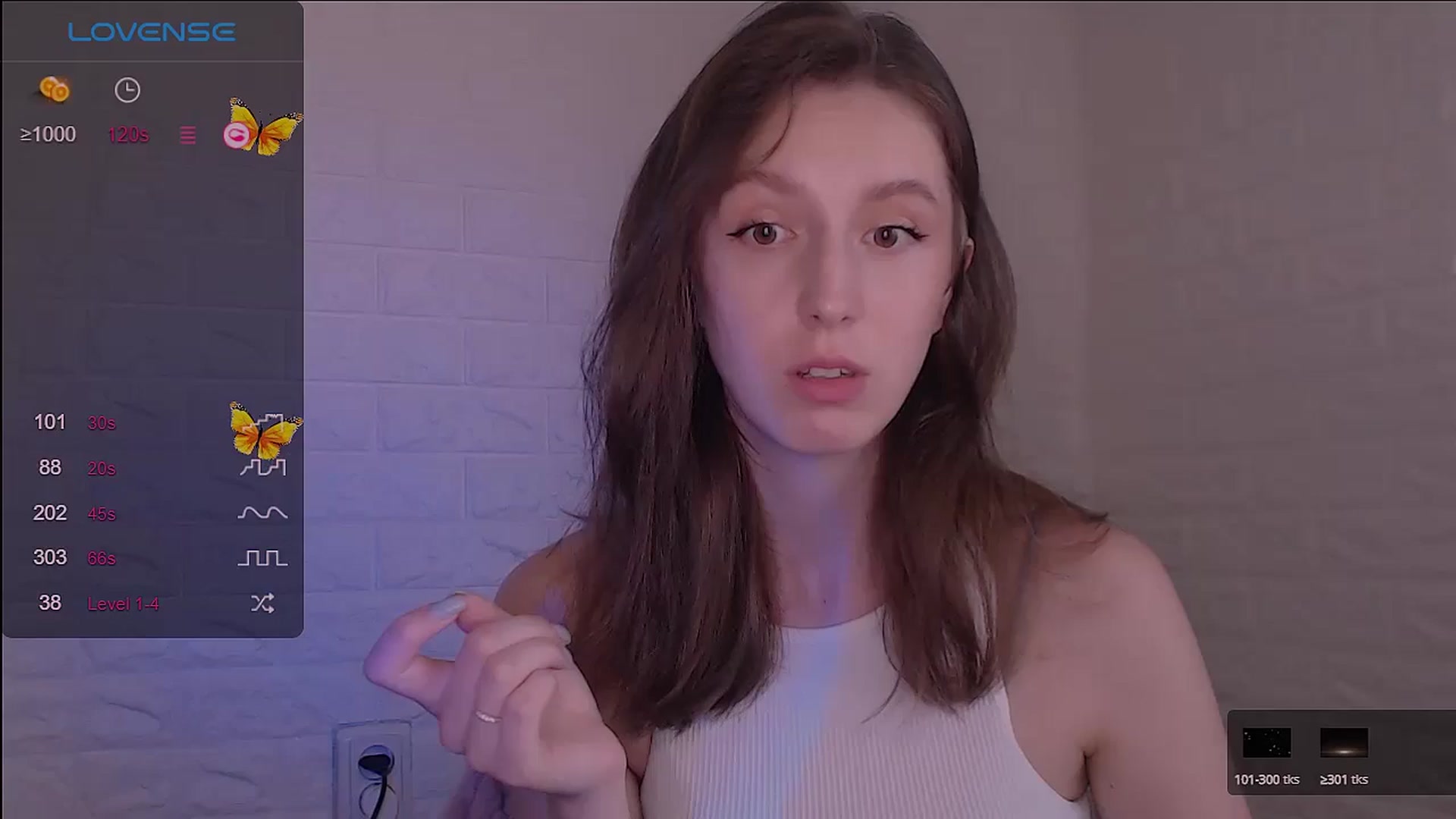 Gallery image thumbnail from CandyLilly_'s myfreecams stream on, 07/16/2024, 10:37 image 1 of 20