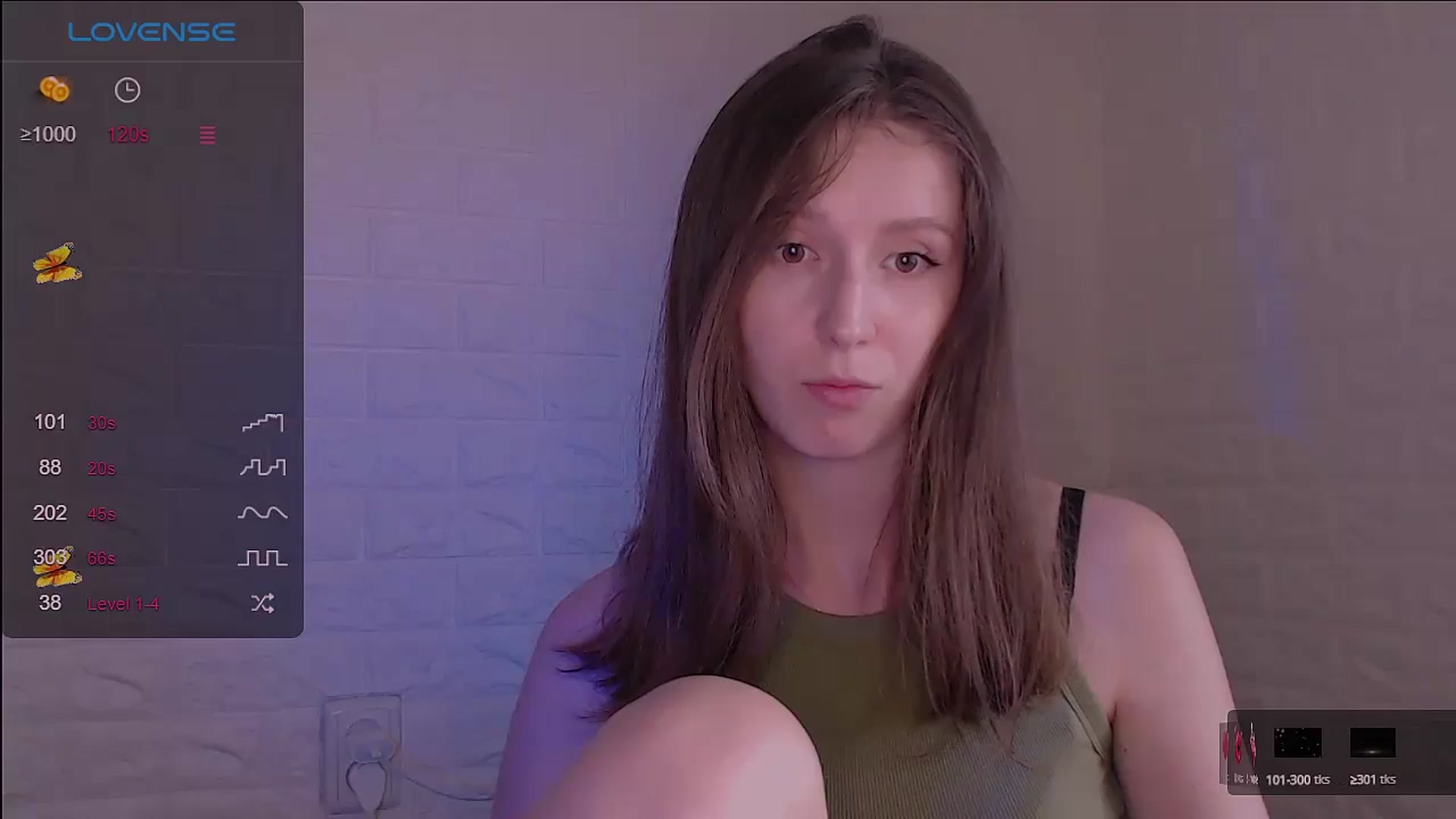 Gallery image thumbnail from CandyLilly_'s myfreecams stream on, 07/25/2024, 15:18 image 16 of 20