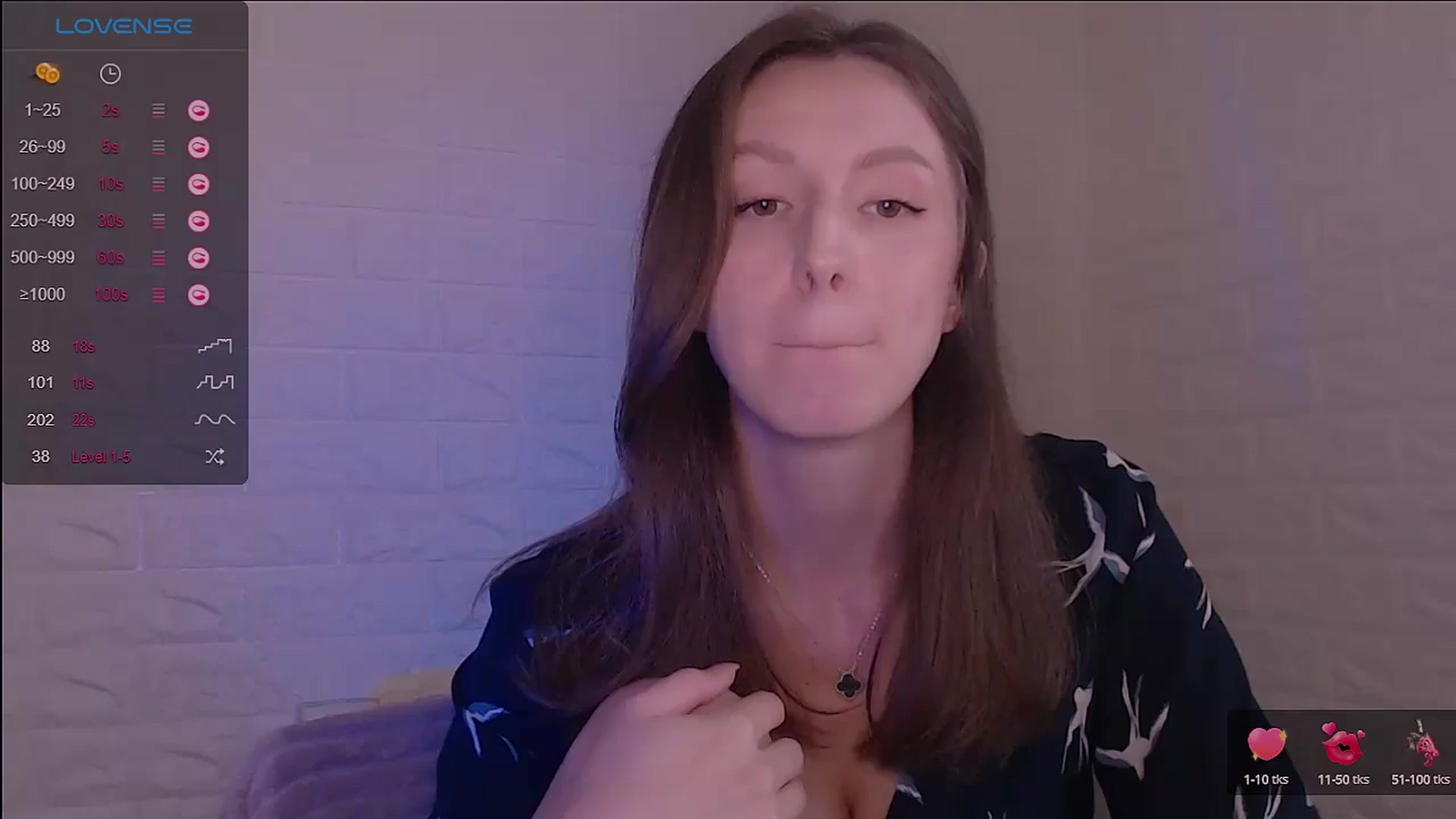 Gallery image thumbnail from CandyLilly_'s myfreecams stream on, 07/31/2024, 11:17 image 10 of 20