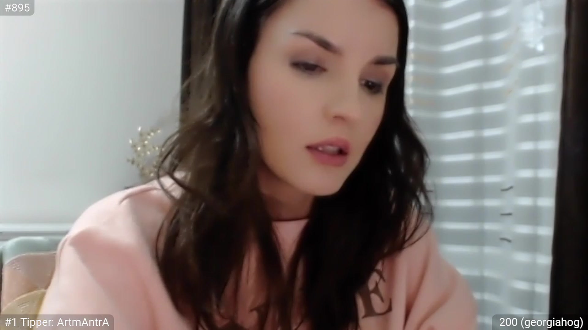 Gallery image thumbnail from CandySmores's myfreecams stream on, 02/01/2023, 24:05 image 19 of 20