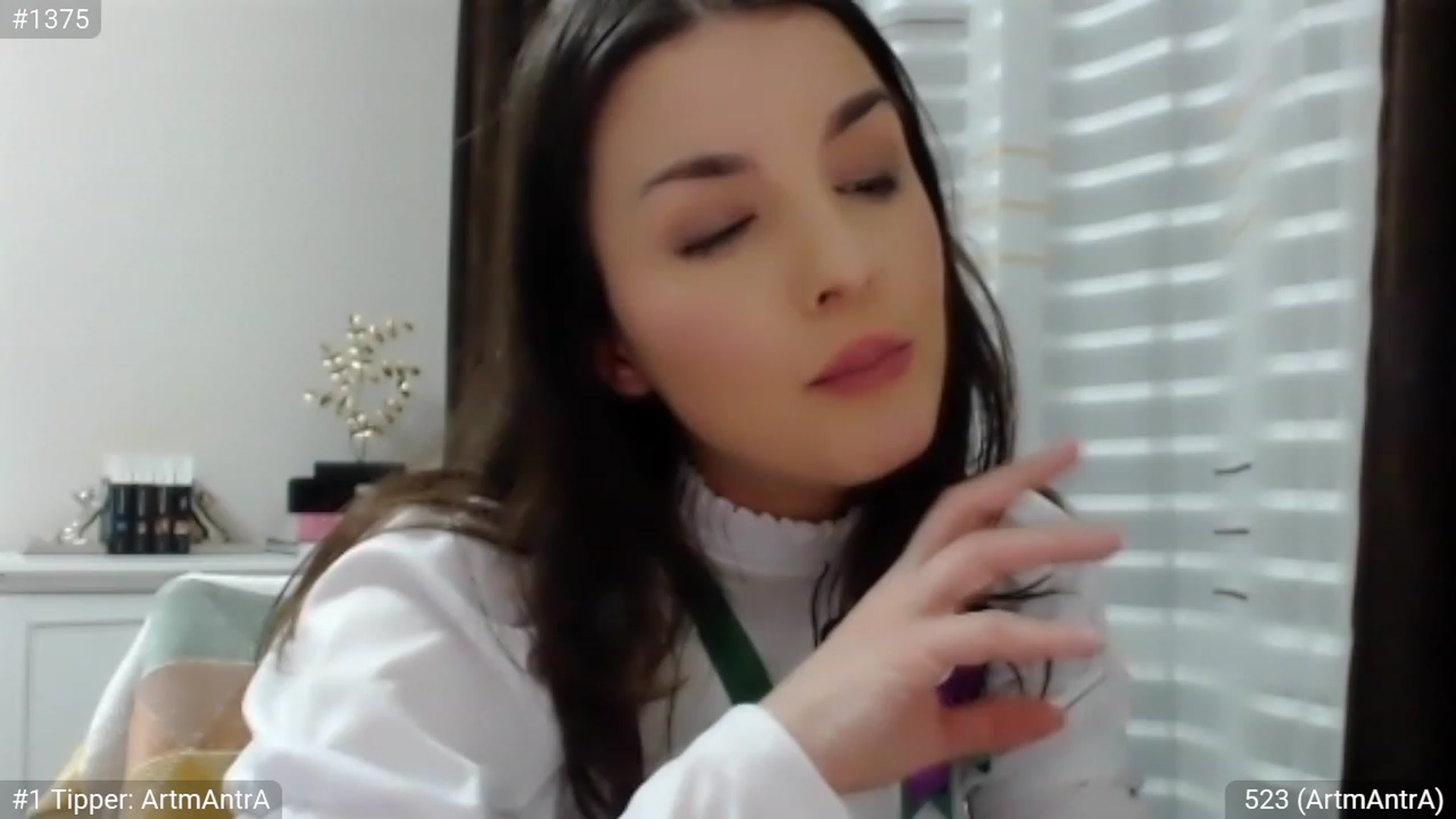 Gallery image thumbnail from CandySmores's myfreecams stream on, 02/04/2023, 22:45 image 11 of 20