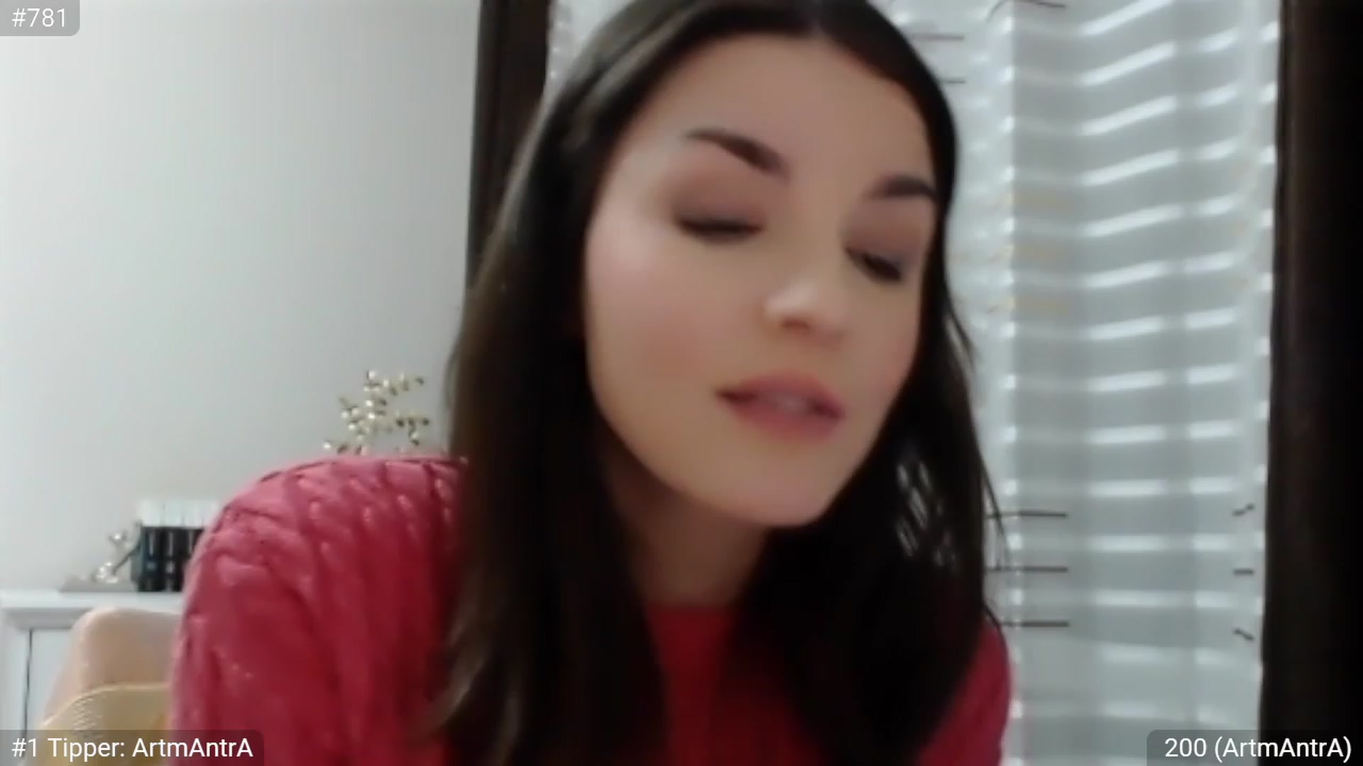 Gallery image thumbnail from CandySmores's myfreecams stream on, 02/10/2023, 21:21 image 17 of 20