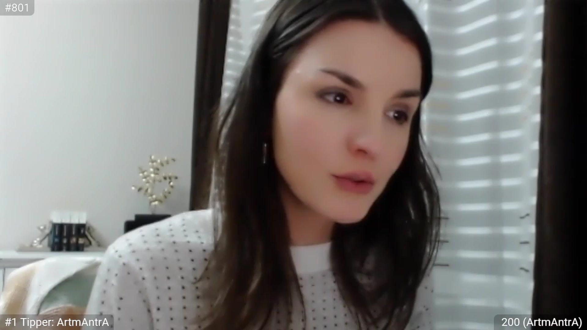 Gallery image thumbnail from CandySmores's myfreecams stream on, 02/12/2023, 24:15 image 17 of 20