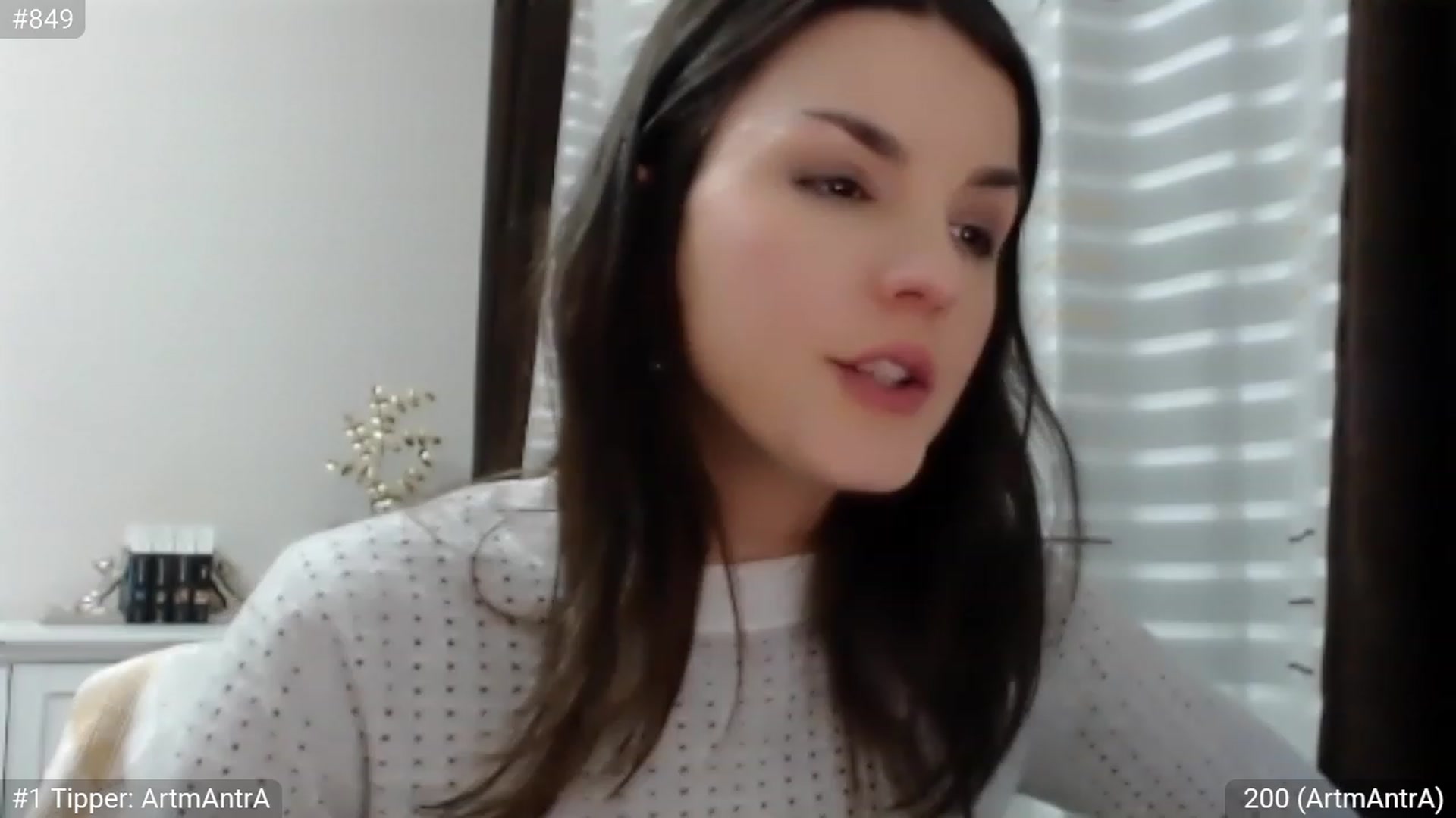 Gallery image thumbnail from CandySmores's myfreecams stream on, 02/12/2023, 24:15 image 9 of 20
